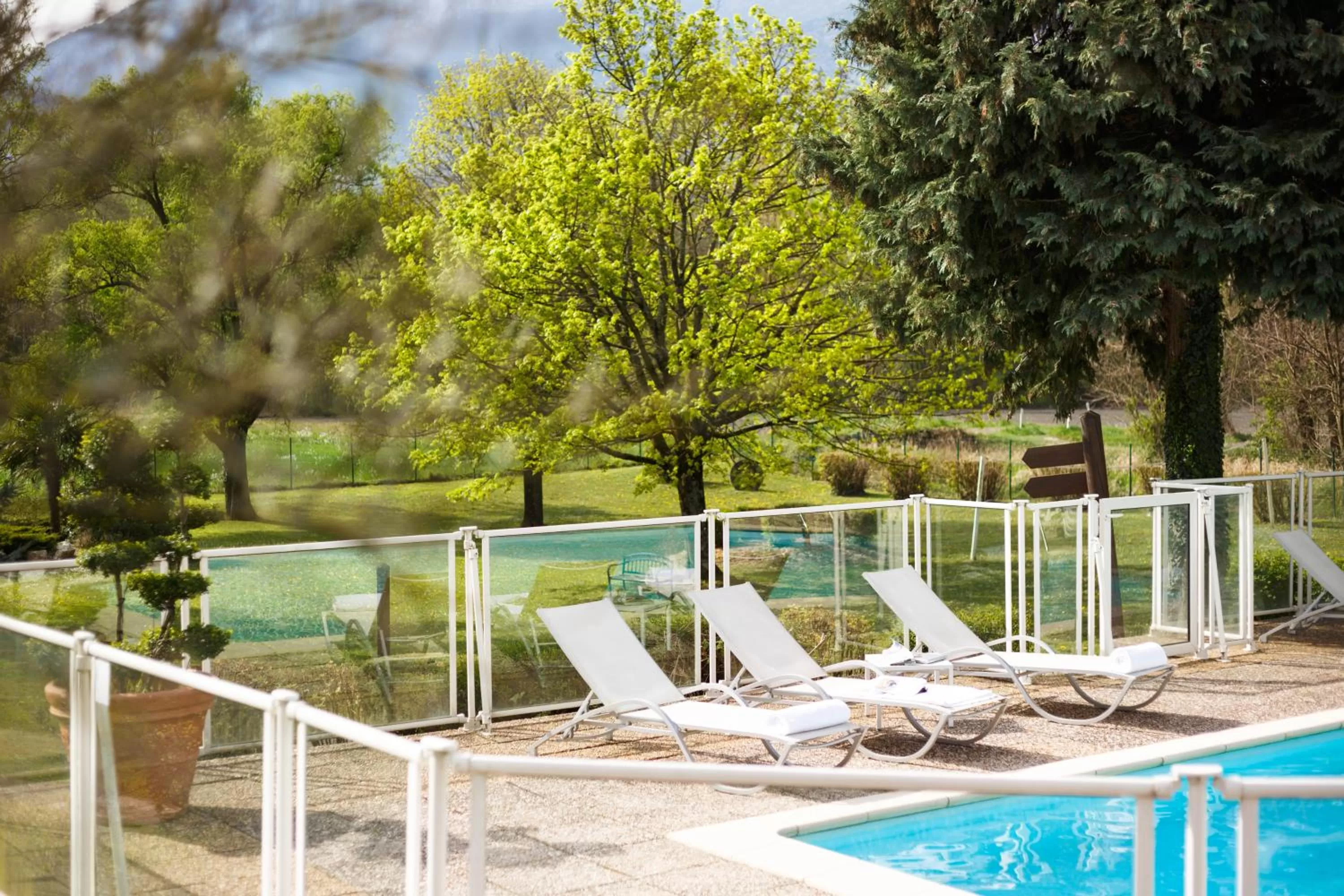 Swimming pool in Novotel Grenoble Nord Voreppe