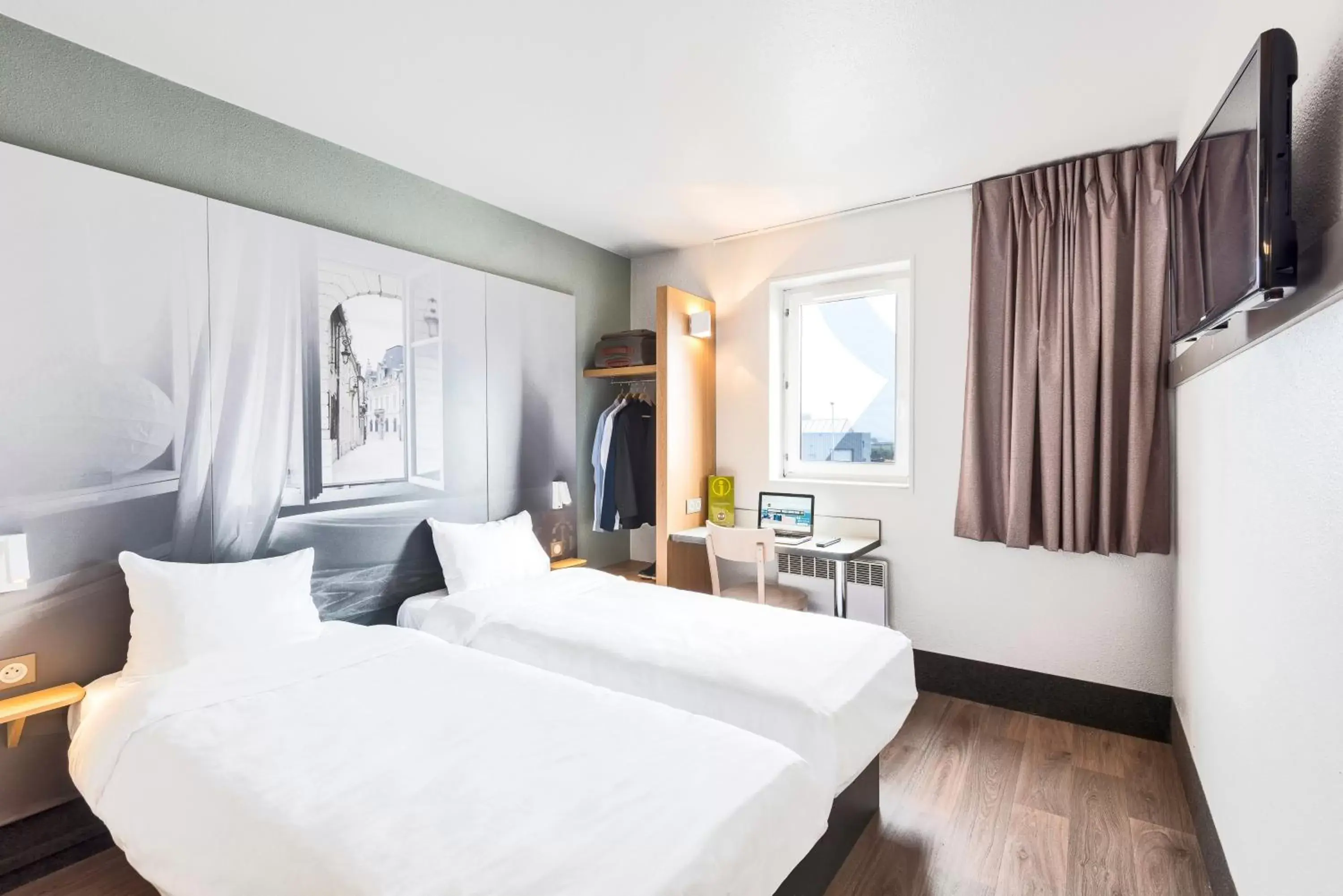 Bedroom, Bed in B&B HOTEL Dijon Nord