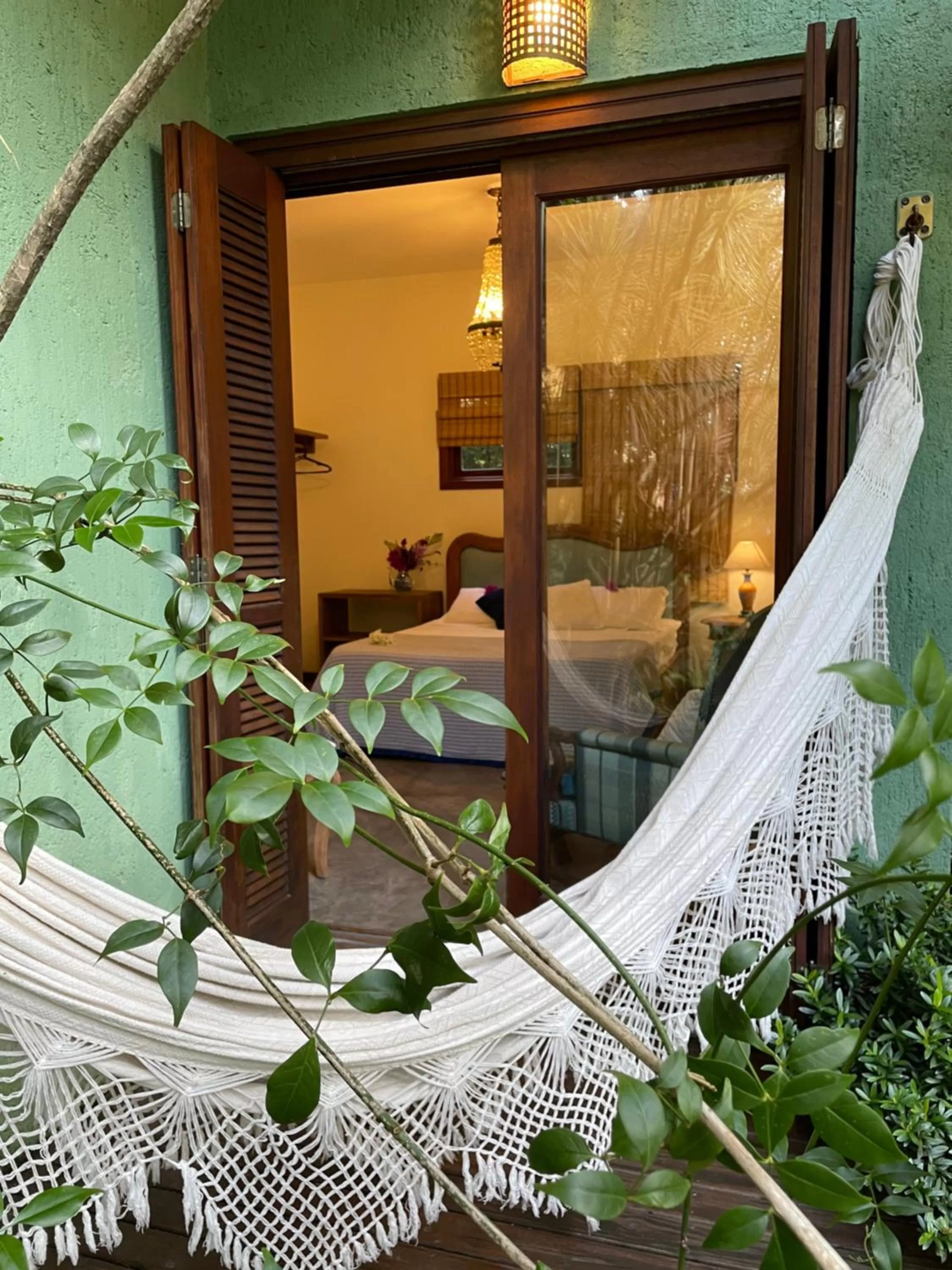 Patio, Bed in Pousada Santarina