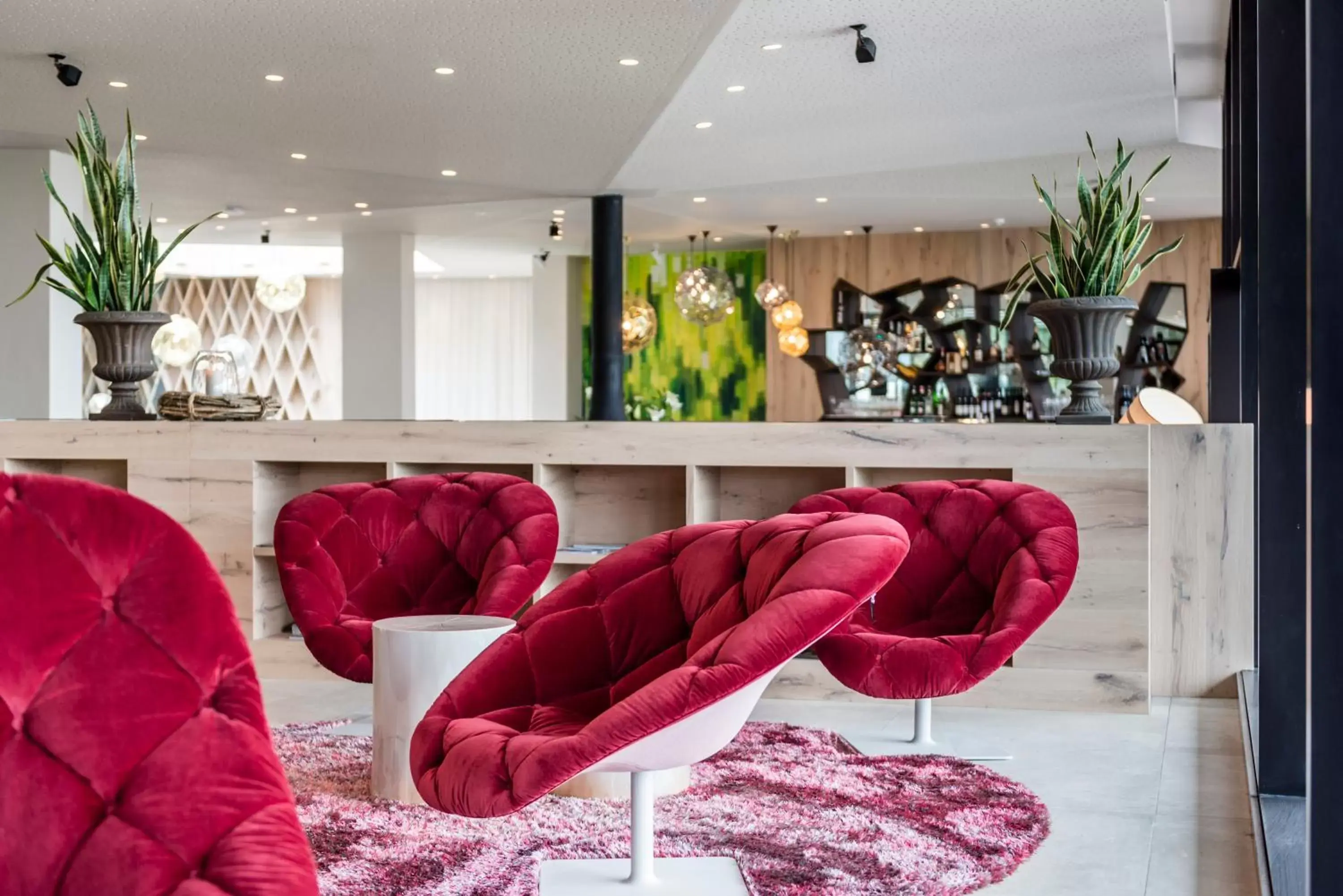 Lobby or reception in Hotel Schwefelbad (Schenna Resort)