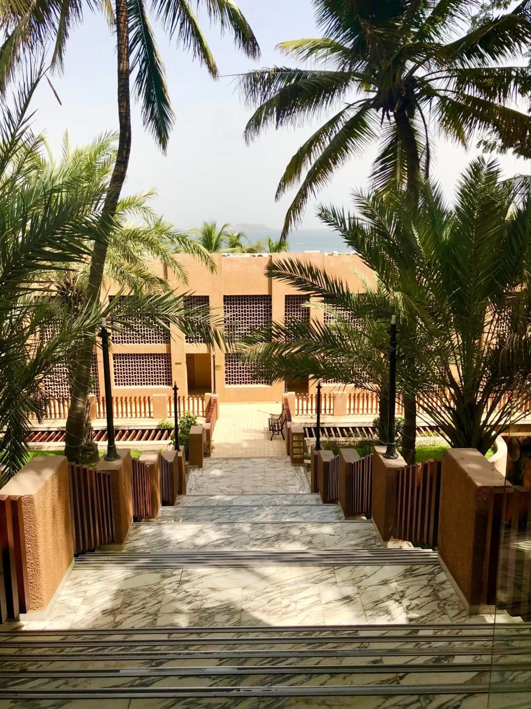 Facade/entrance in Hotel Jardin Savana Dakar