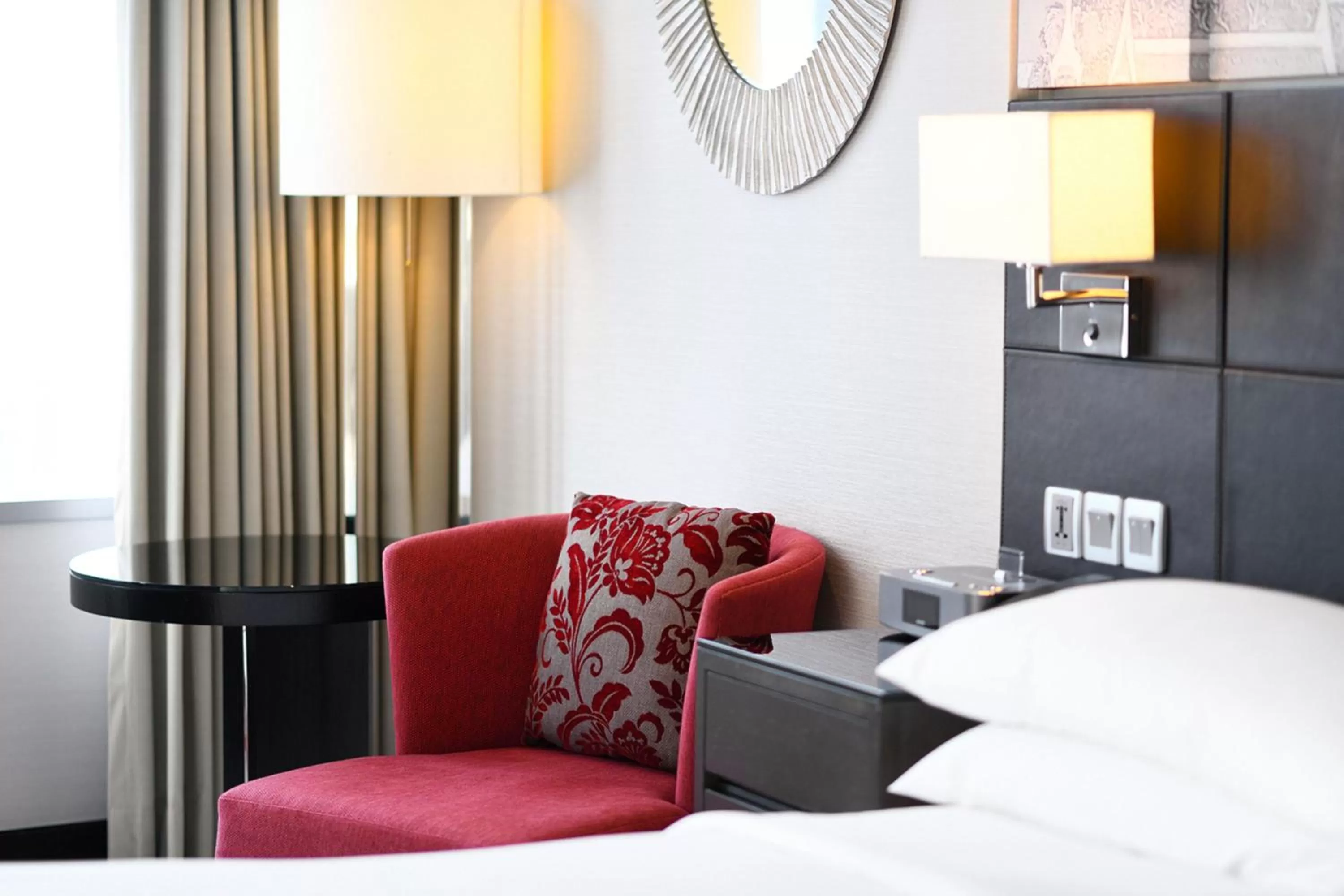 Bedroom, Bed in Bangkok Marriott Hotel Sukhumvit