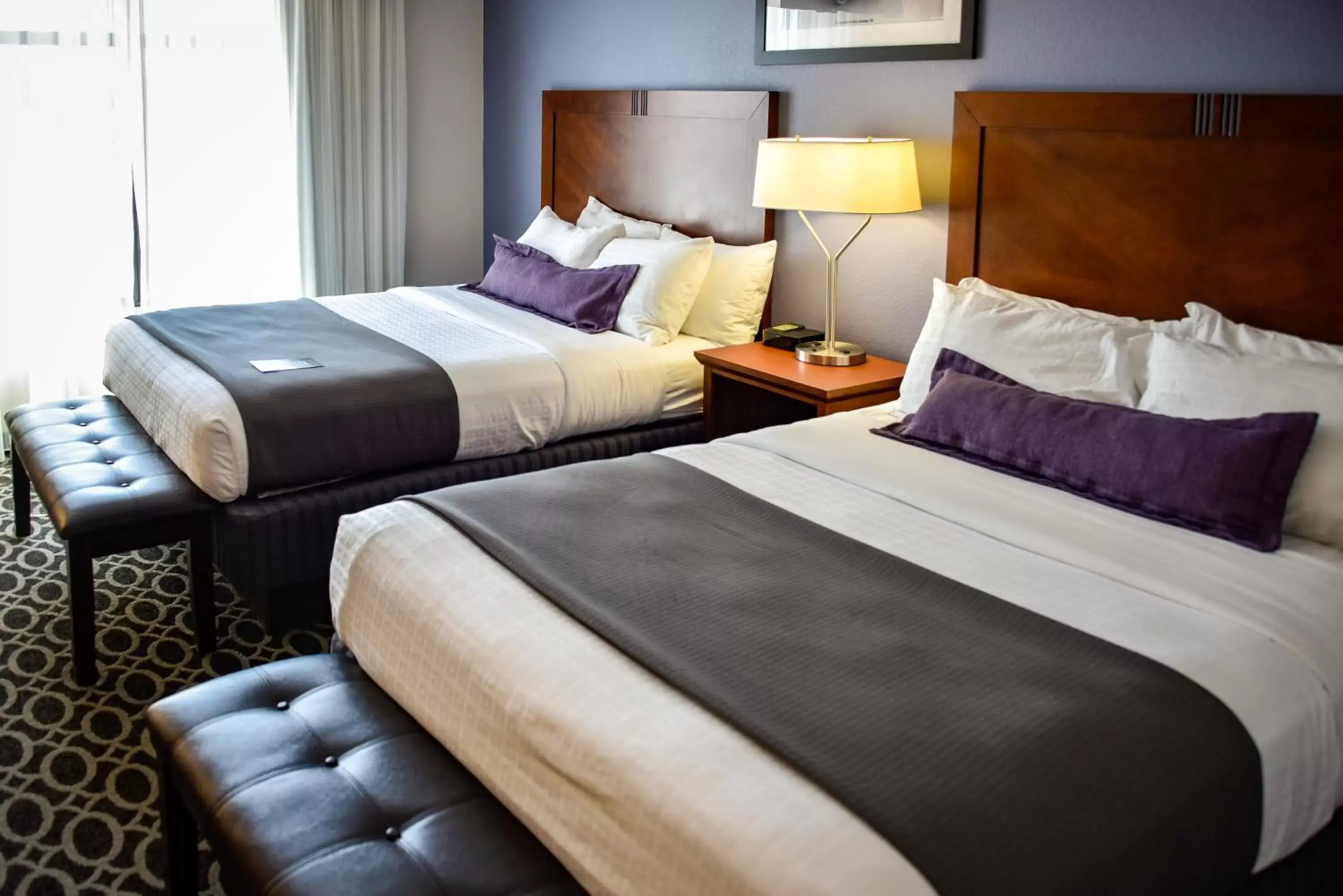 Bedroom, Bed in Bluemont Hotel