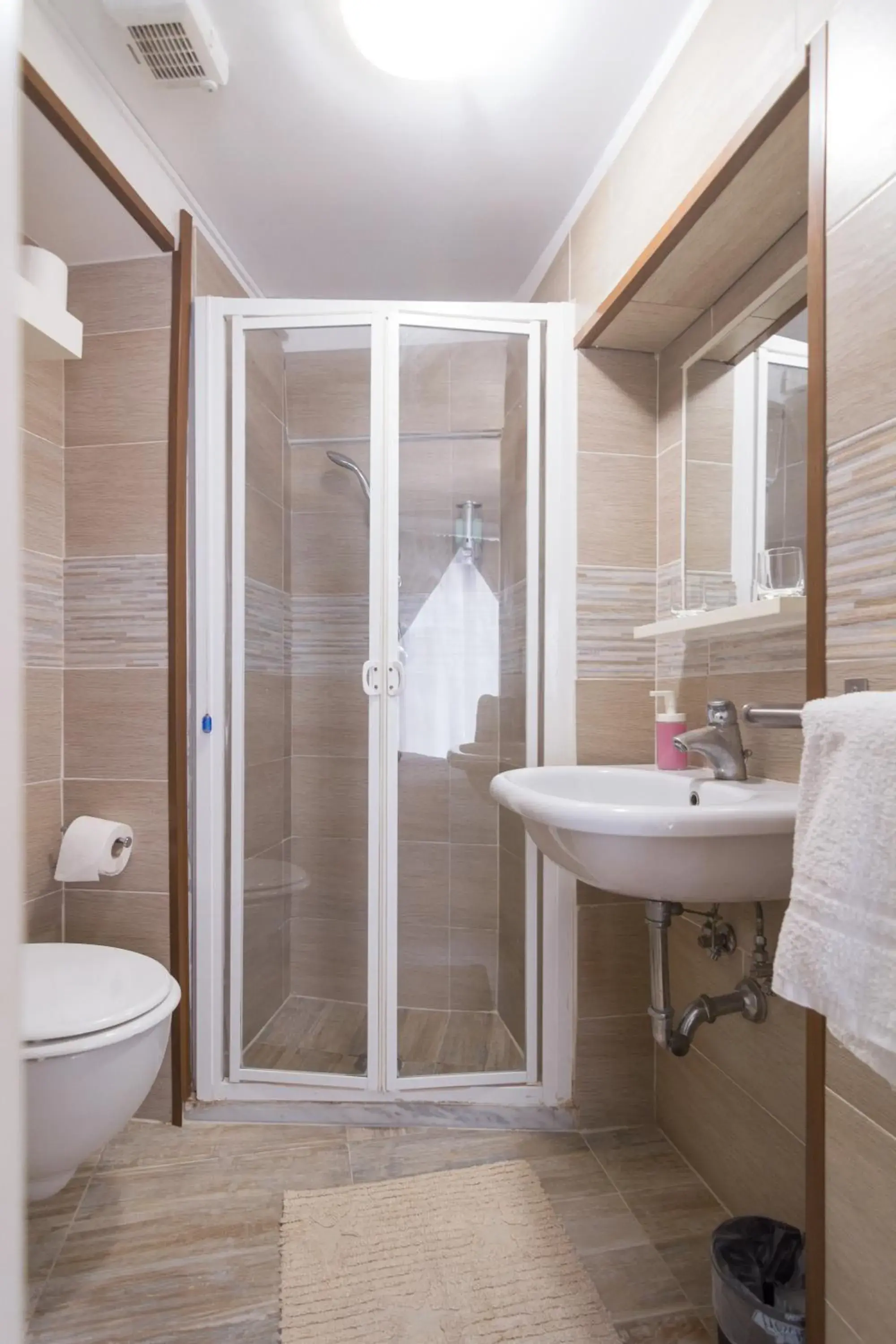 Double Room with Balcony in Maison Du La Rua Double Room with Balcony in Maison Du La Rua