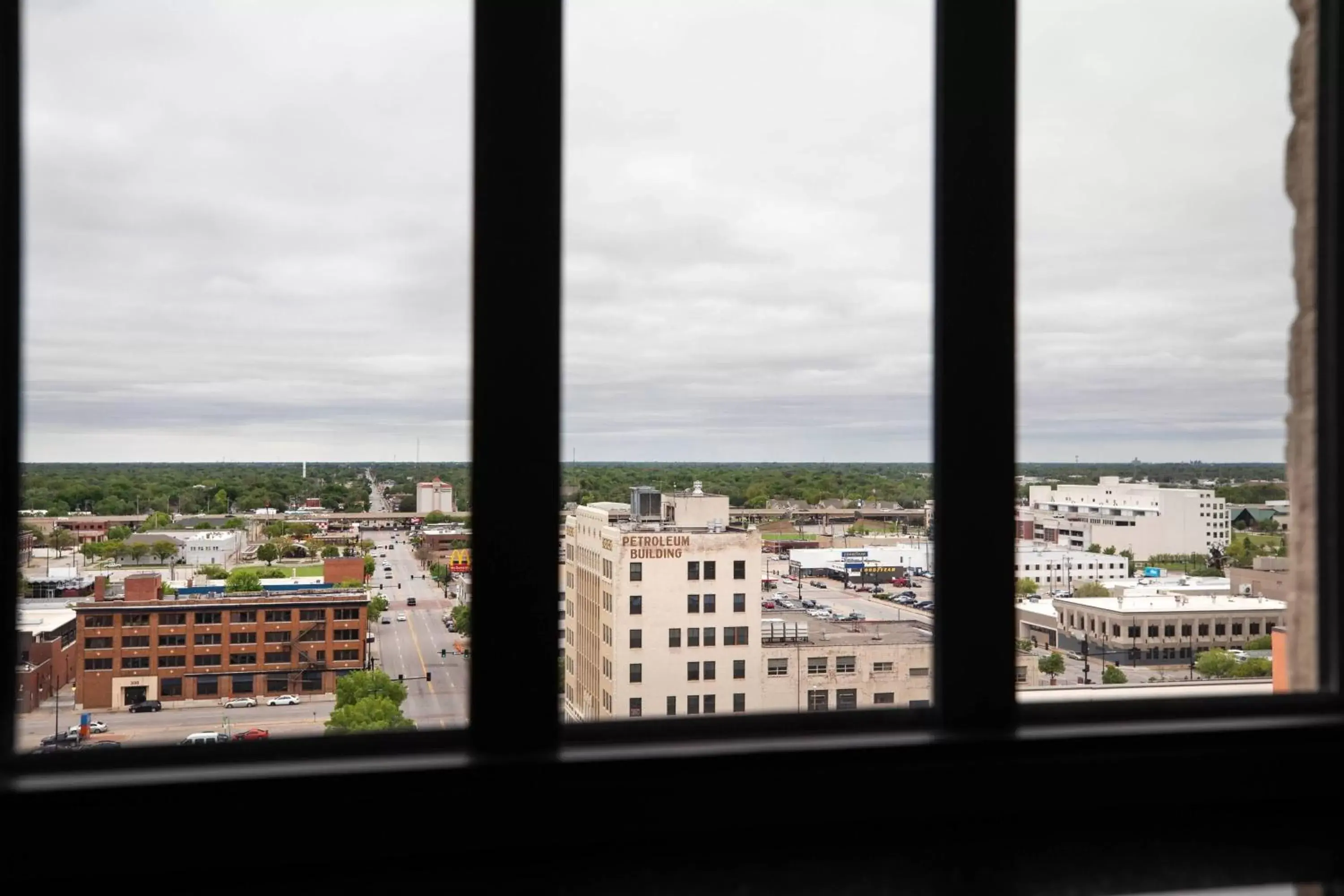 Photo of the whole room in Ambassador Hotel Wichita, Autograph Collection