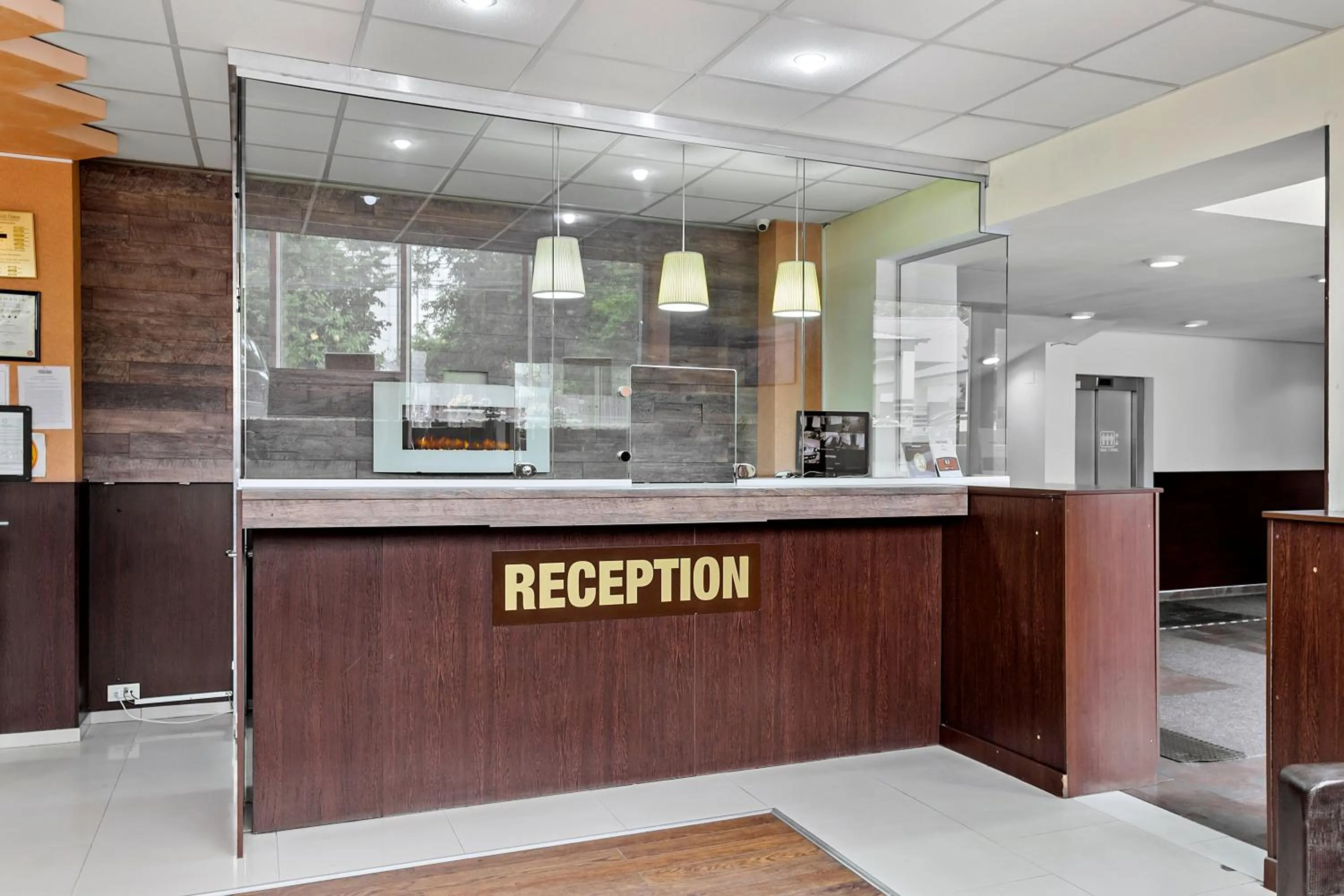 Lobby or reception in Hotel Charter Otopeni