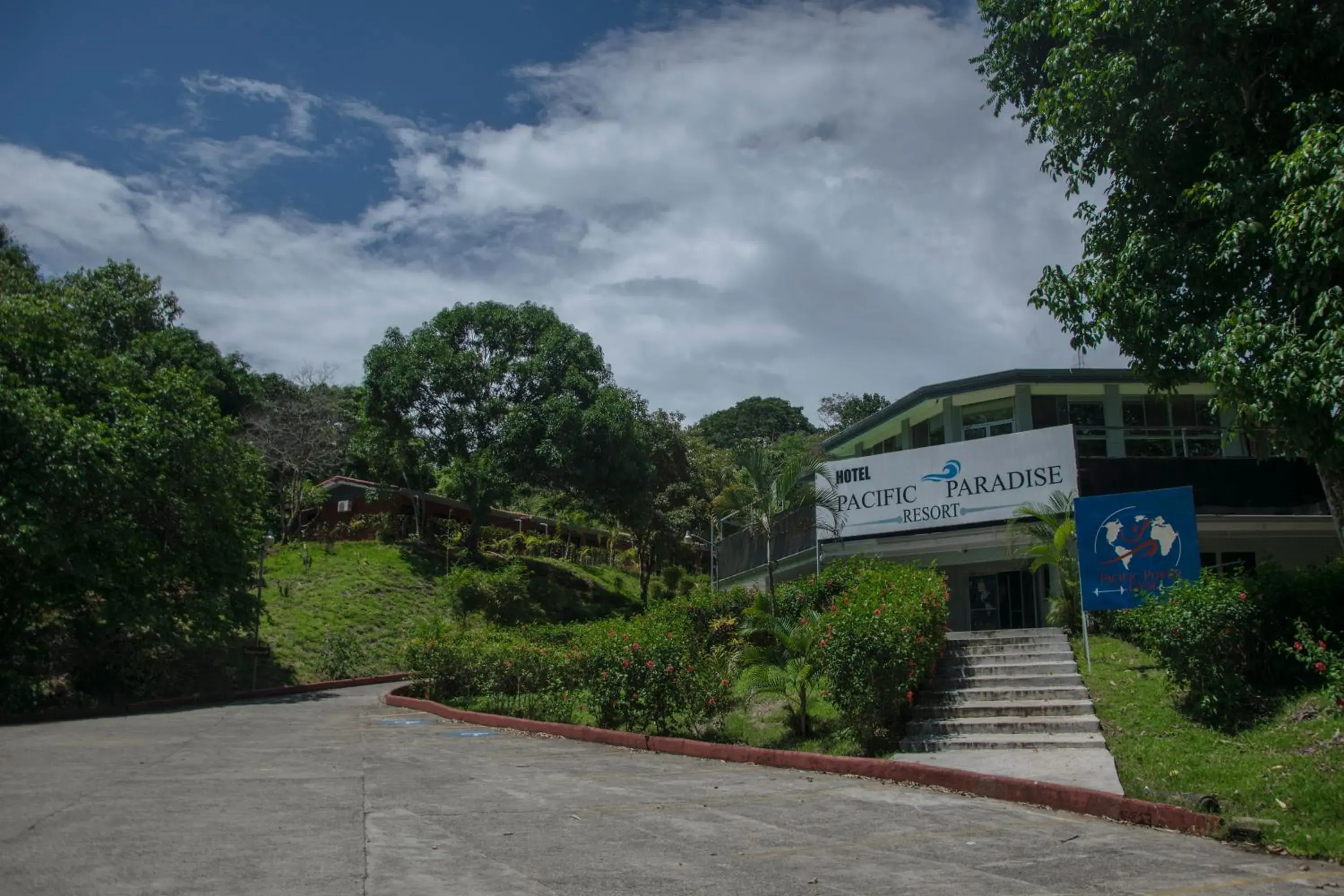 Area and facilities, Property Building in Pacific Paradise Resort