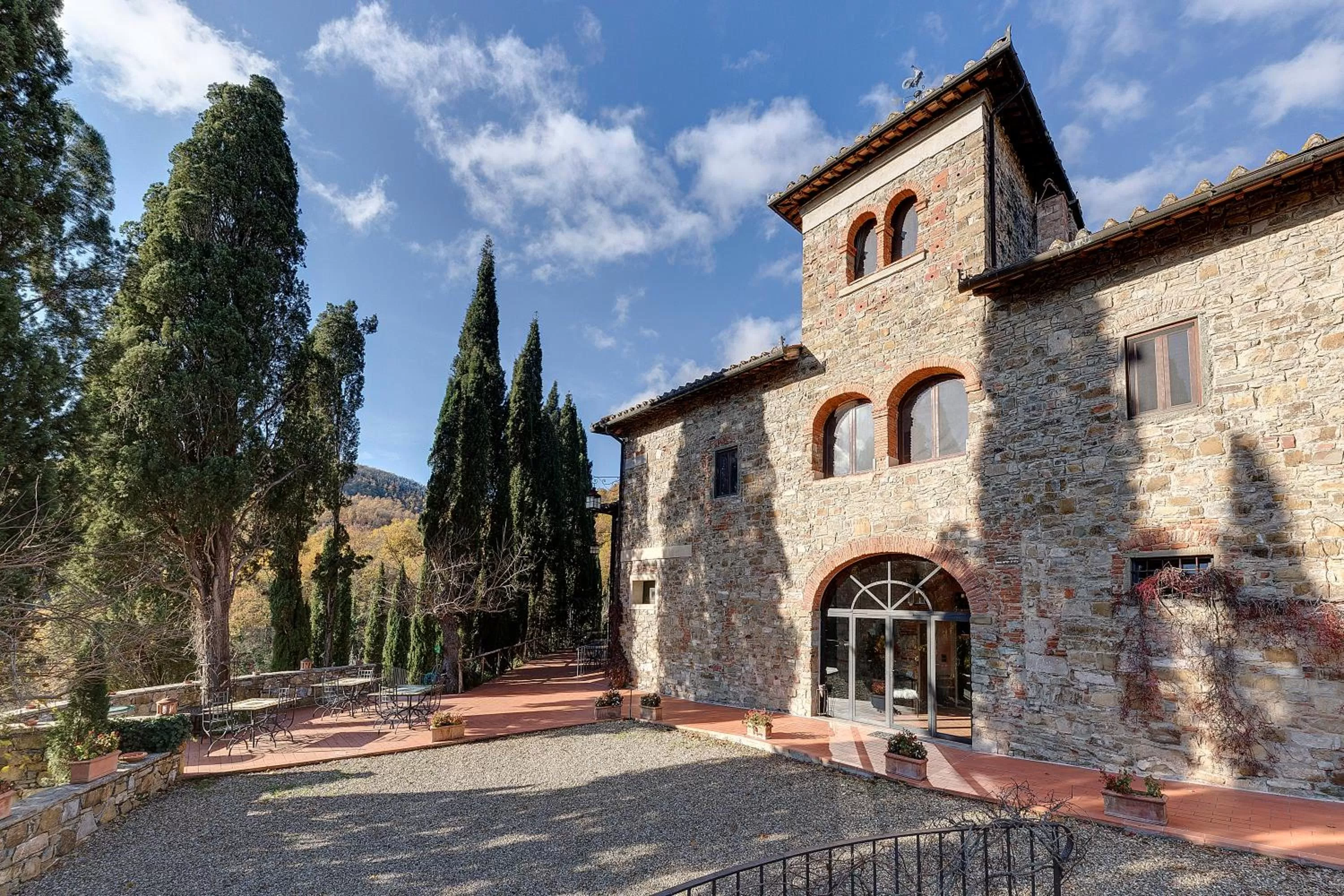 Property building in Terre di Baccio