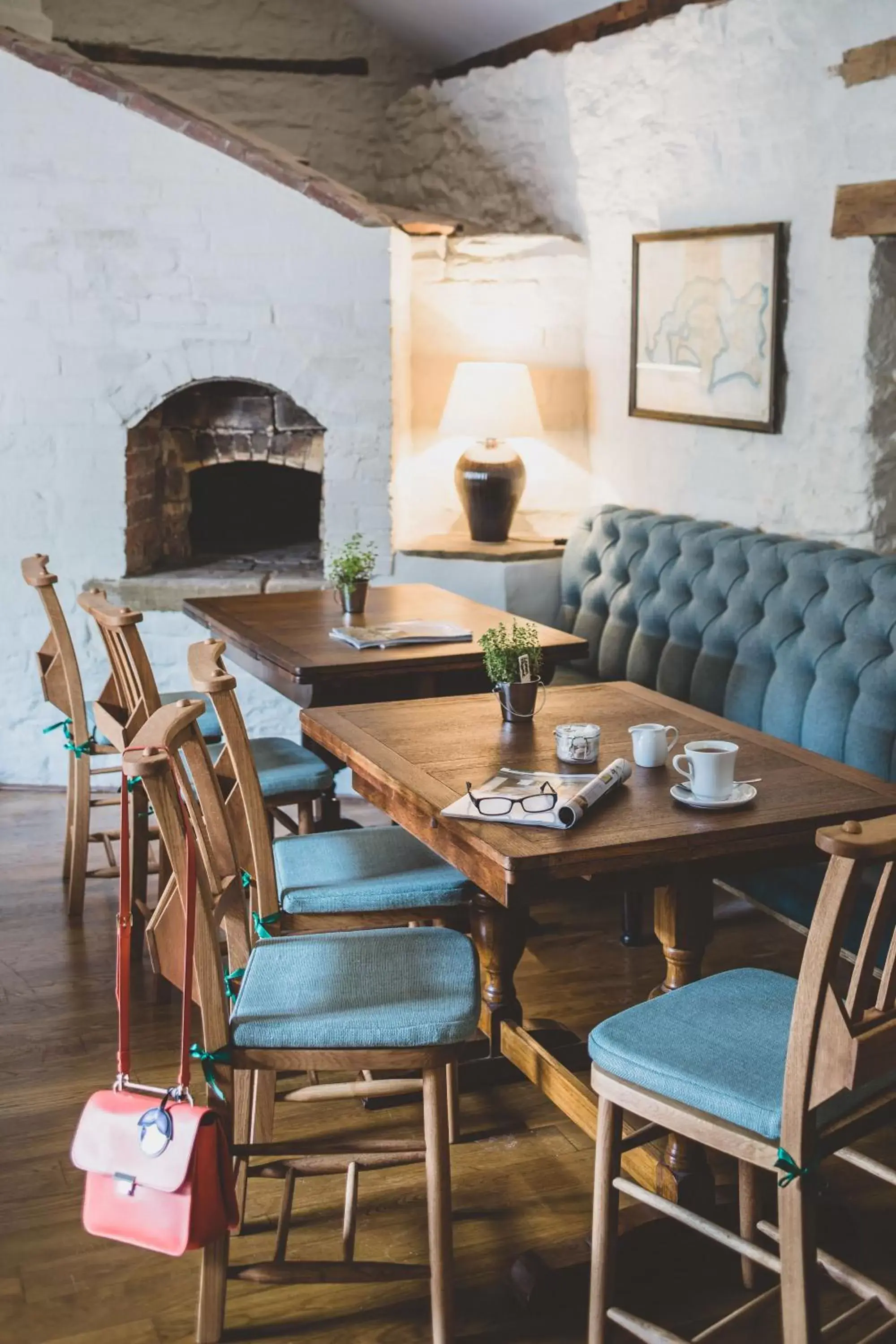 Lounge or bar, Restaurant/Places to Eat in The Clive Arms