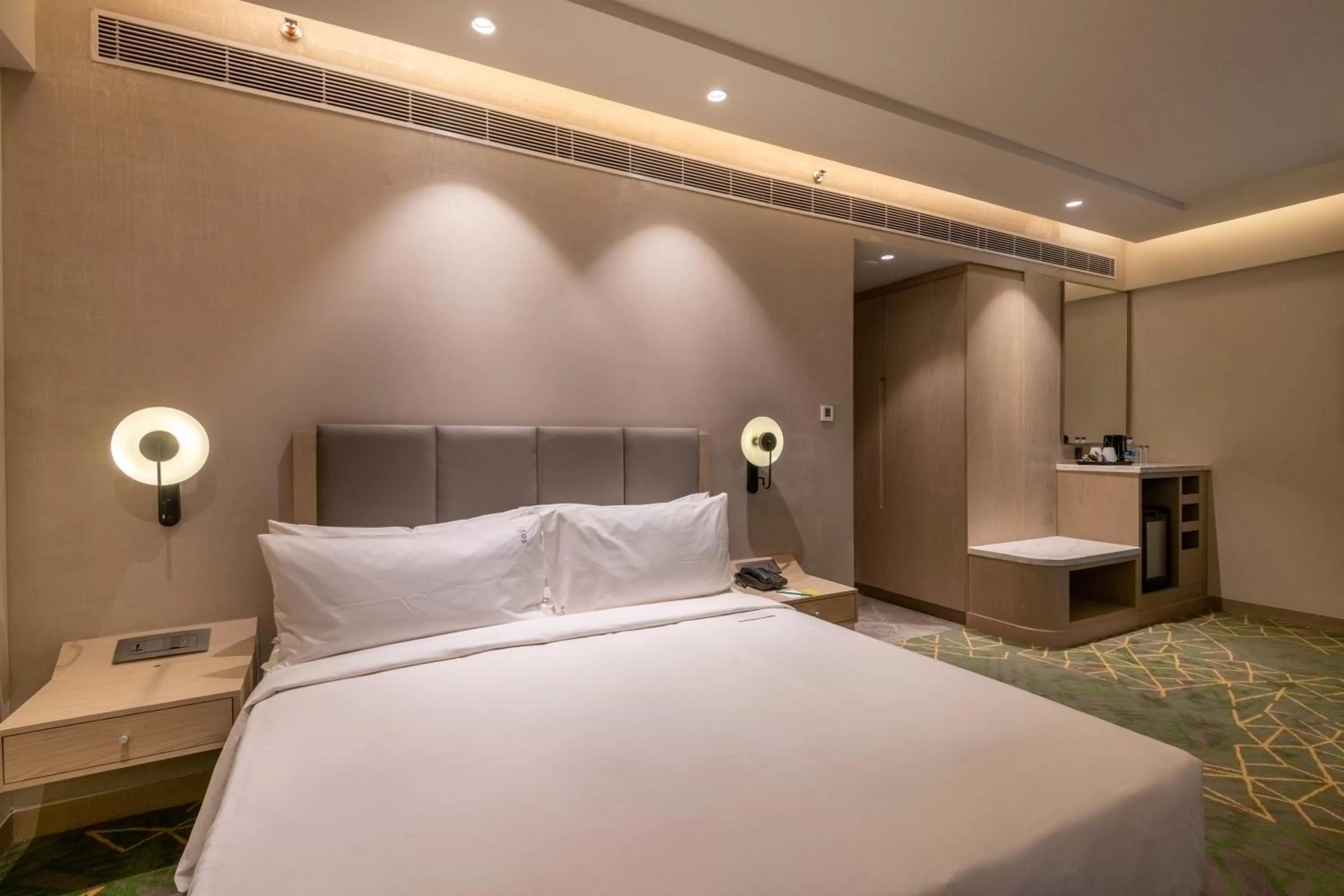 Bedroom, Bed in Holiday Inn Katra Vaishno Devi by IHG