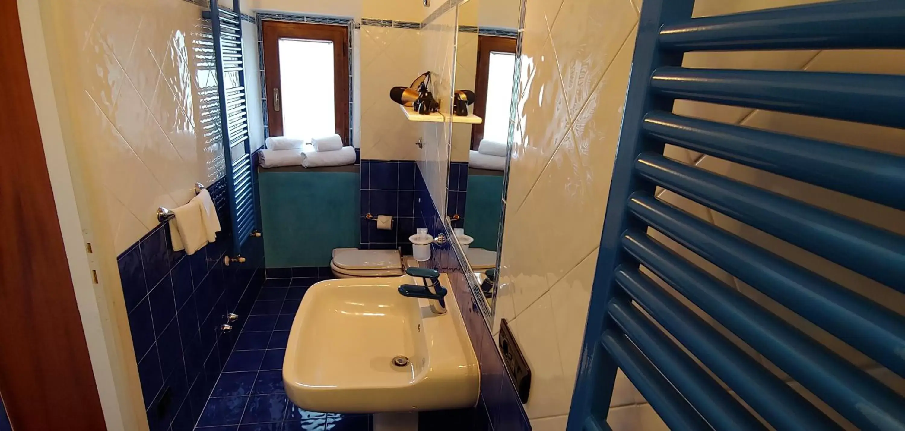 Bathroom in Torrebianca Tuscany