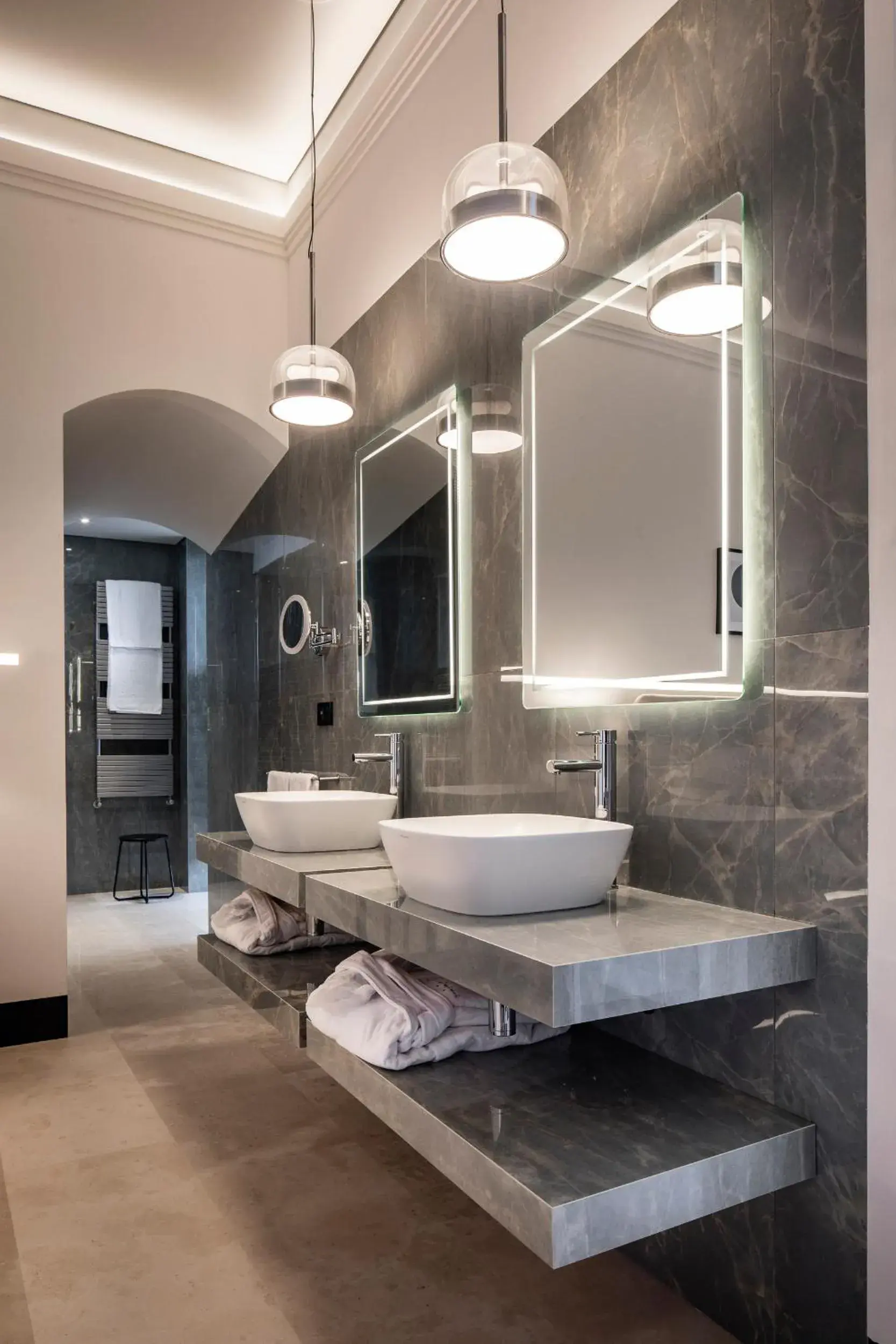 Bathroom in Grand Hotel Angiolieri