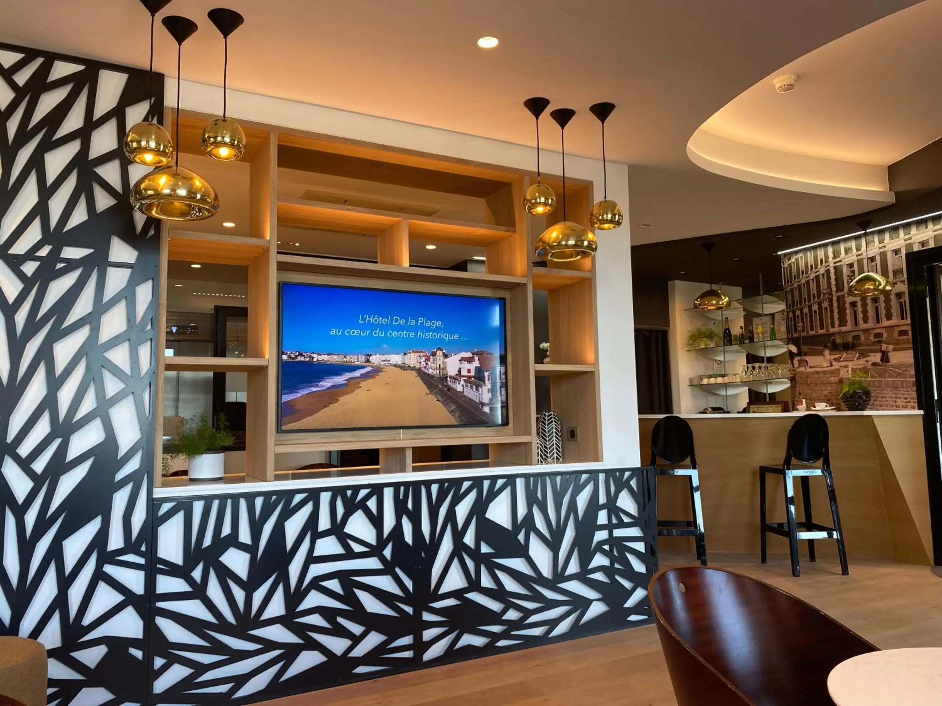 Living room in Hôtel de la Plage - Saint Jean de Luz