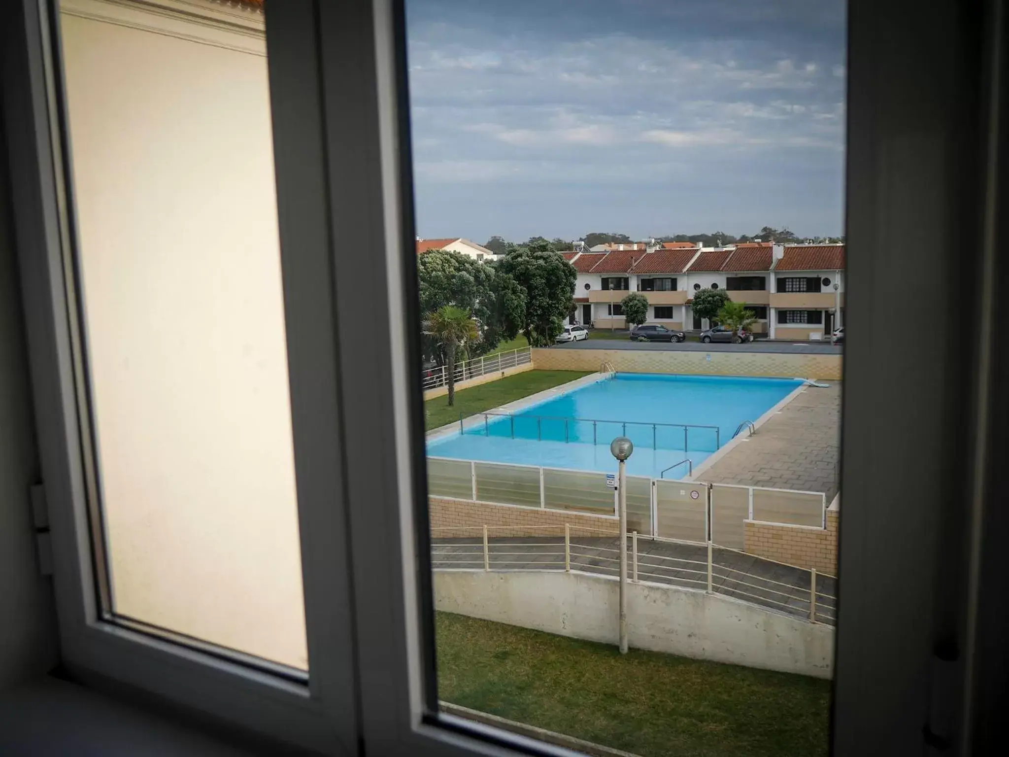 Pool View in REFÚGIO DOURADO