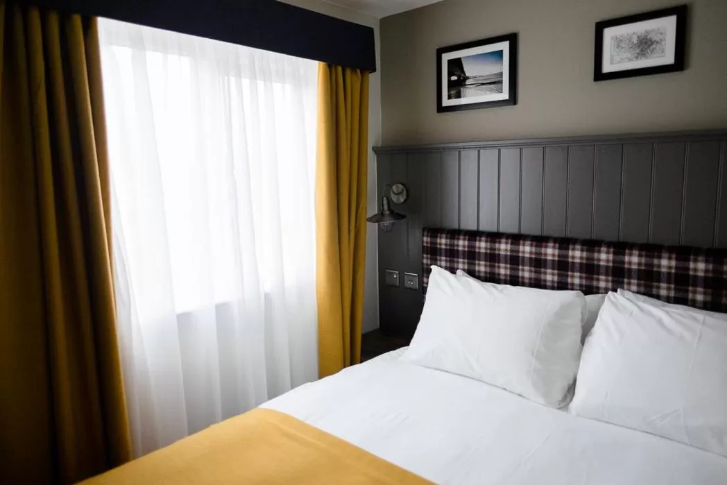 Standard Double Room in Almondsbury Interchange Hotel