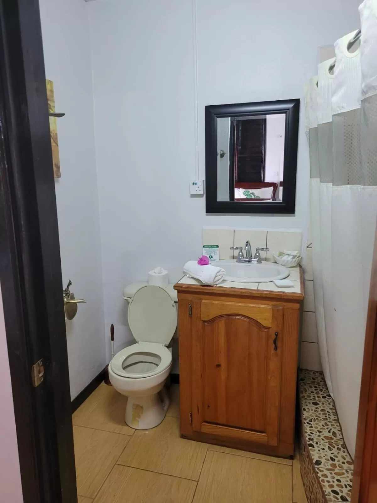 Bathroom in Samfi Gardens