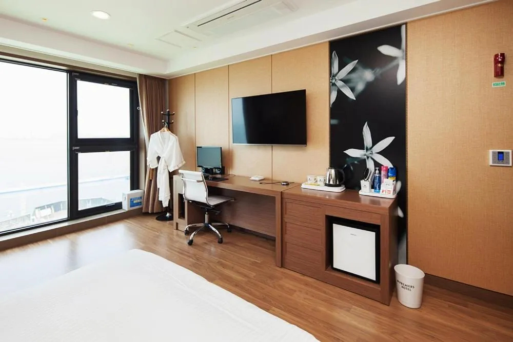 Double Room with Sea View in Wolmido Premiers Hotel