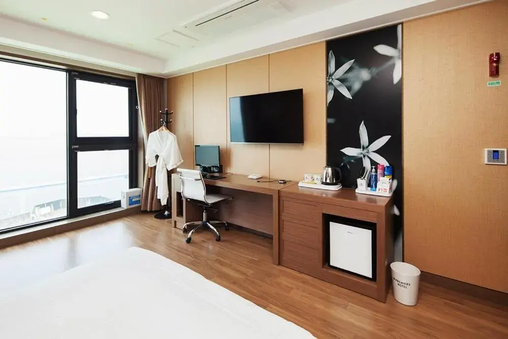 Double Room with Sea View in Wolmido Premiers Hotel Double Room with Sea View in Wolmido Premiers Hotel
