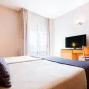 Day, Bed in Hotel Granollers Day, Bed in Hotel Granollers