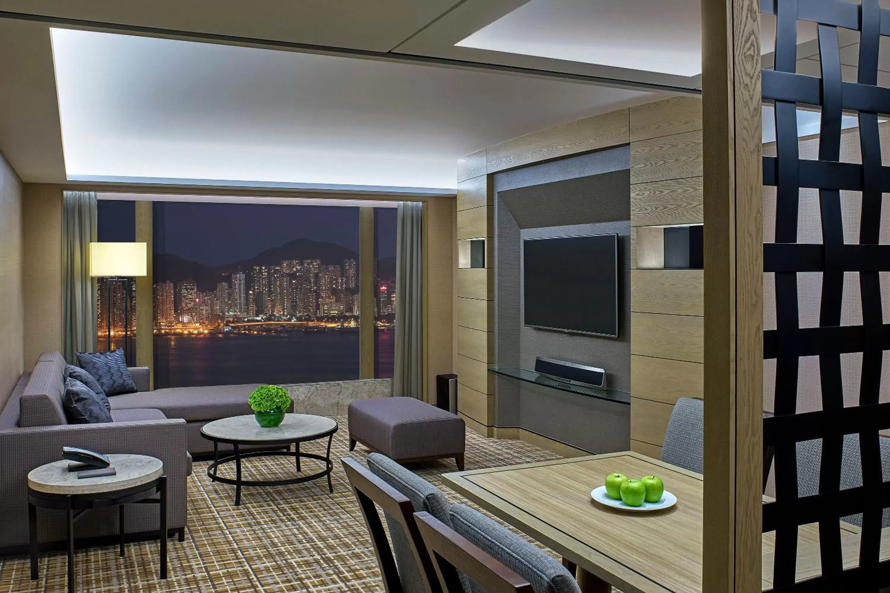 Living room, Seating Area in New World Millennium Hong Kong Hotel