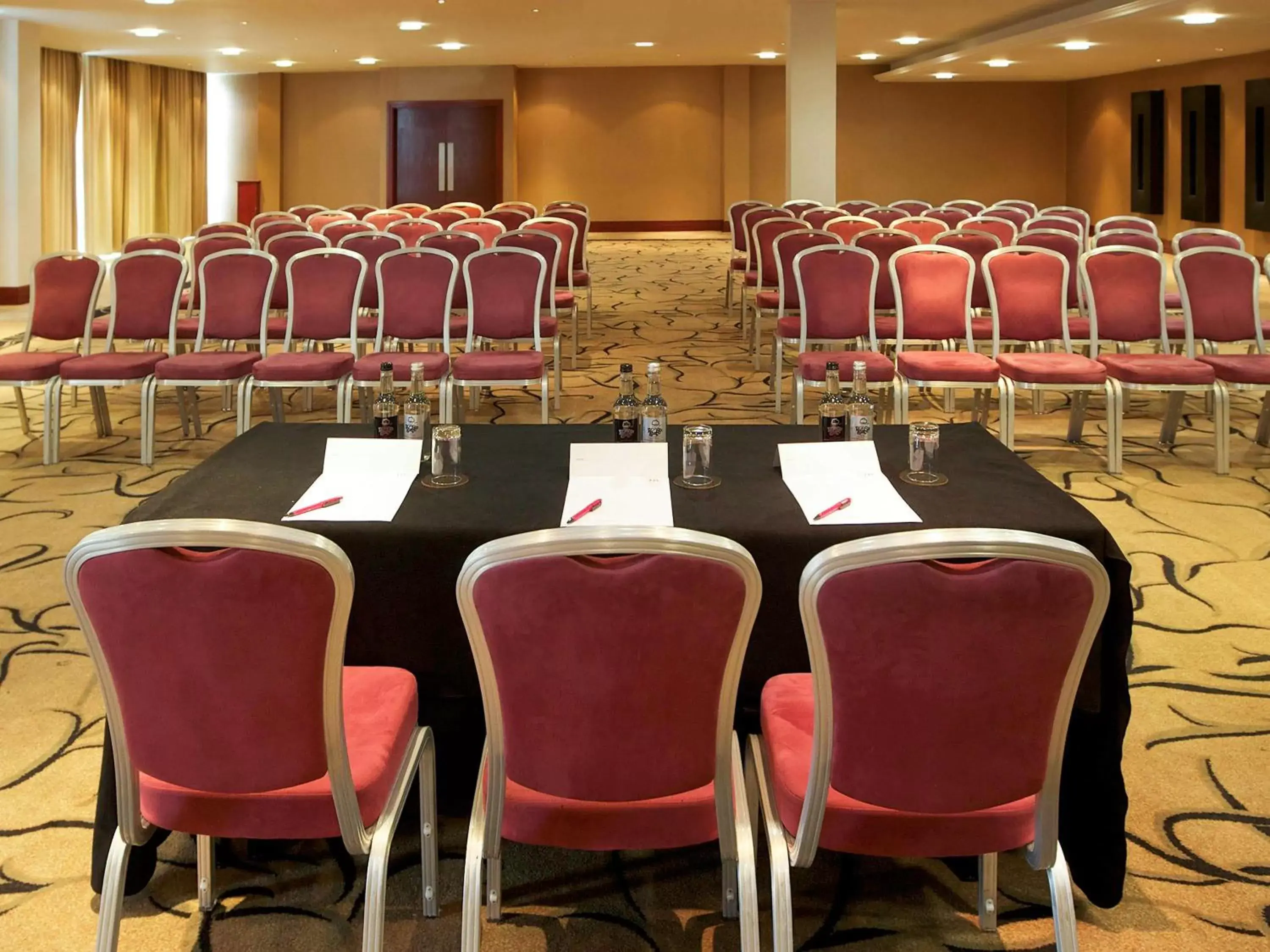 On site, Business Area/Conference Room in Mercure Cardiff Holland House Hotel & Spa