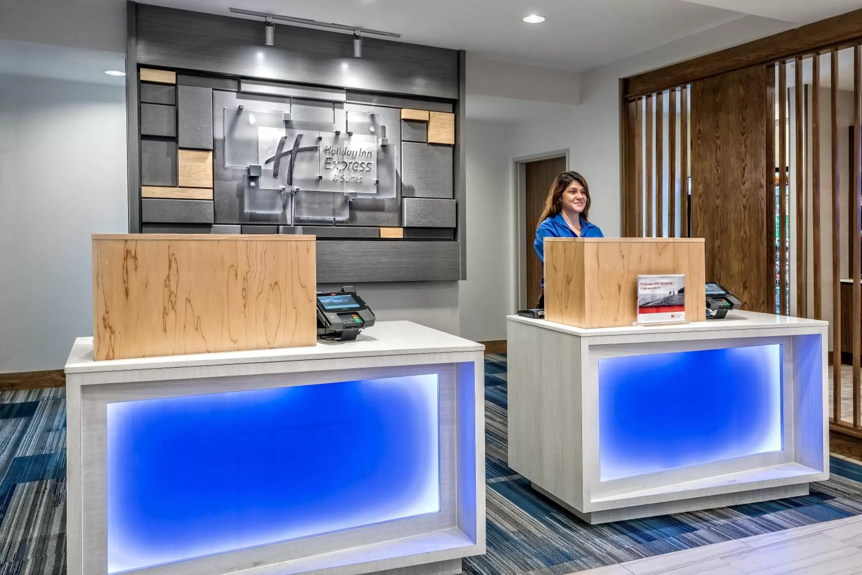 Property building, Lobby/Reception in Holiday Inn Express & Suites Round Rock Austin North, an IHG Hotel