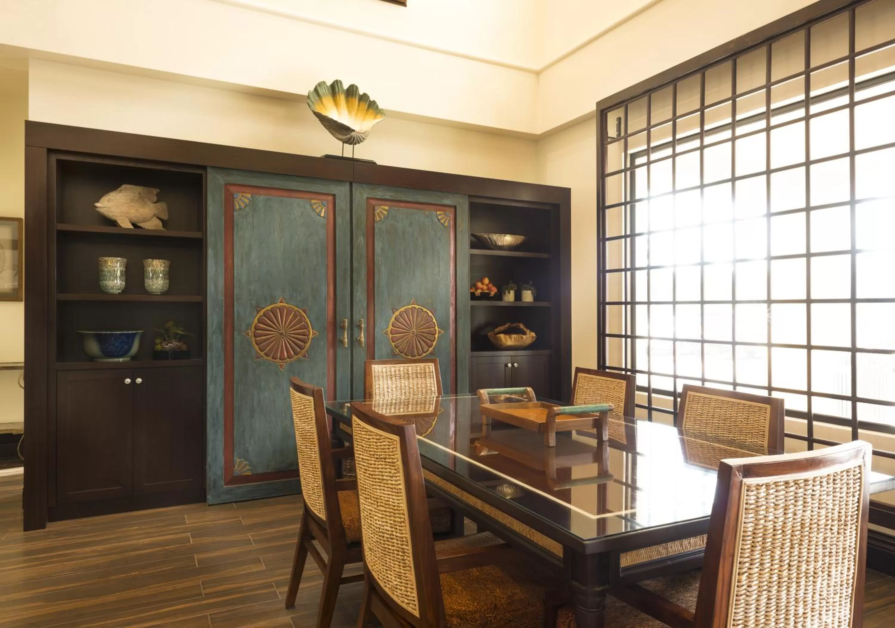 Restaurant/places to eat in Ayres Hotel Orange