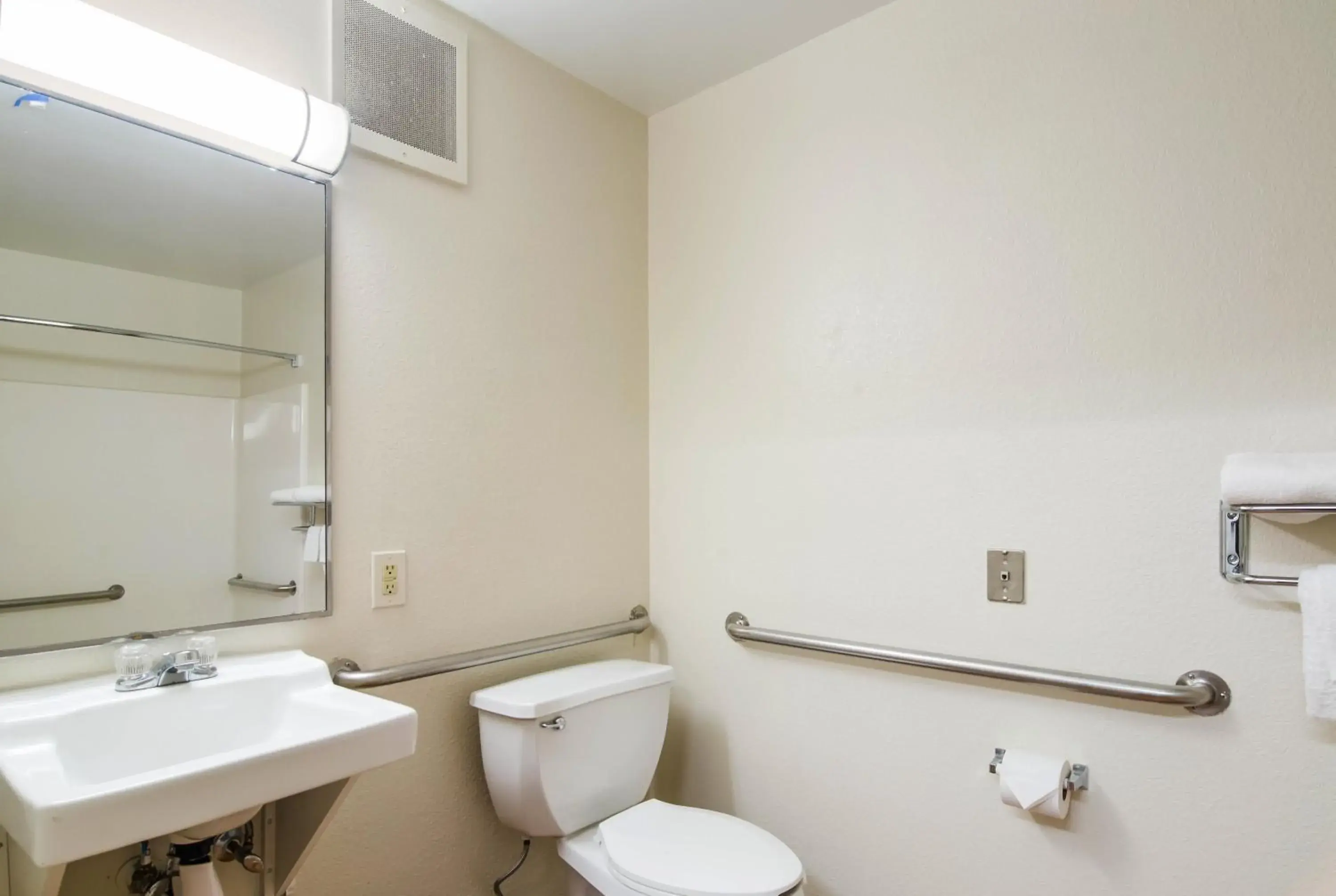 Bathroom in HomeTowne Studios by Red Roof Denver - Thornton