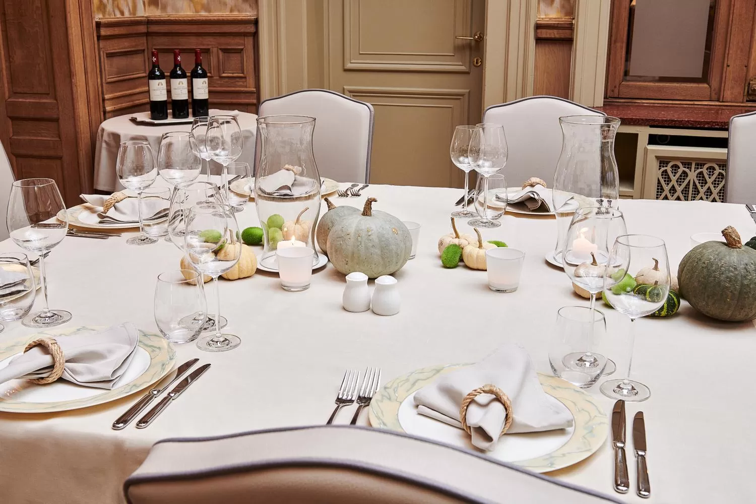 Restaurant/places to eat in Hotel Royal Astrid