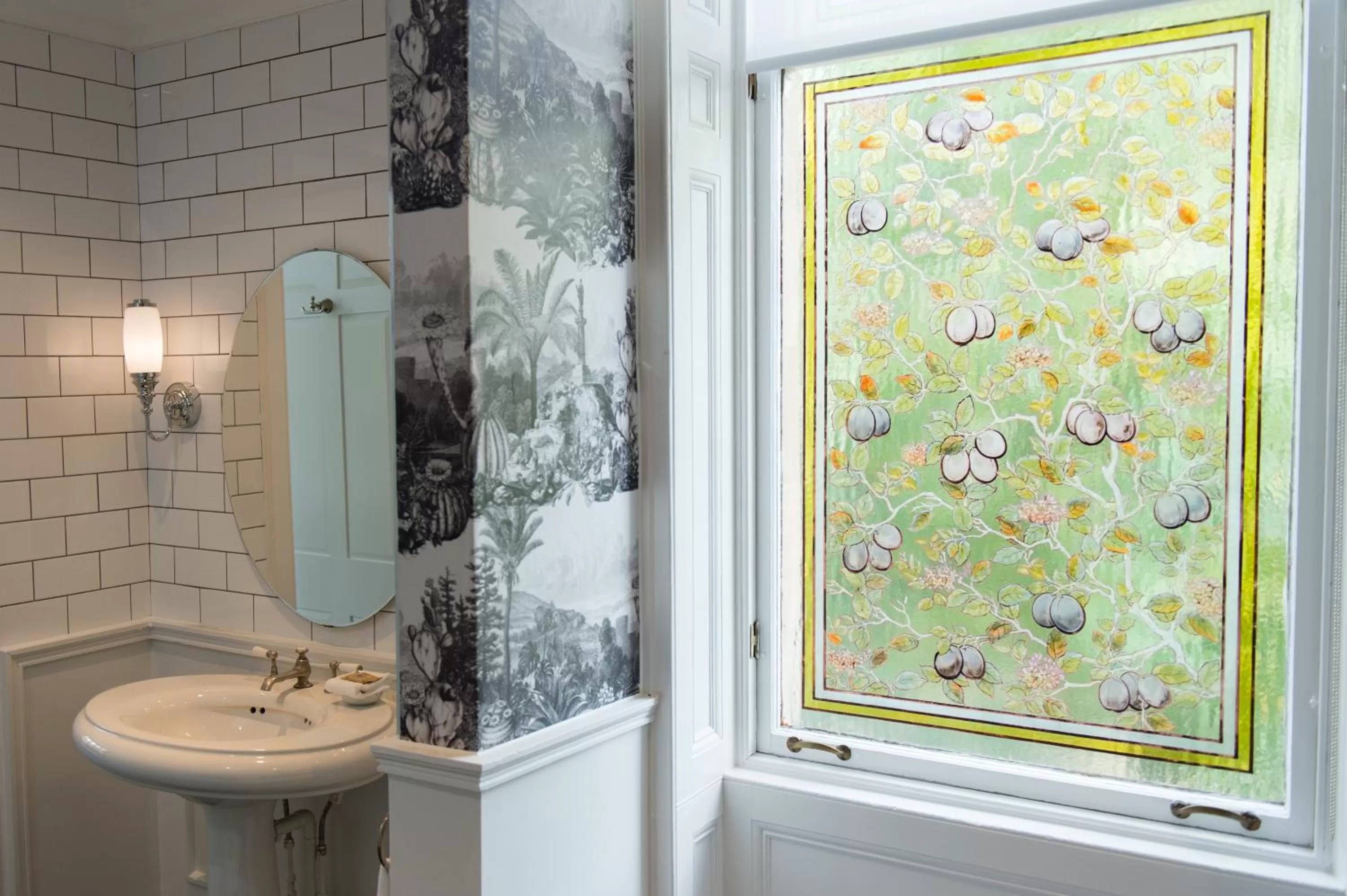 Bathroom in One Devonshire Gardens a Hotel Du Vin