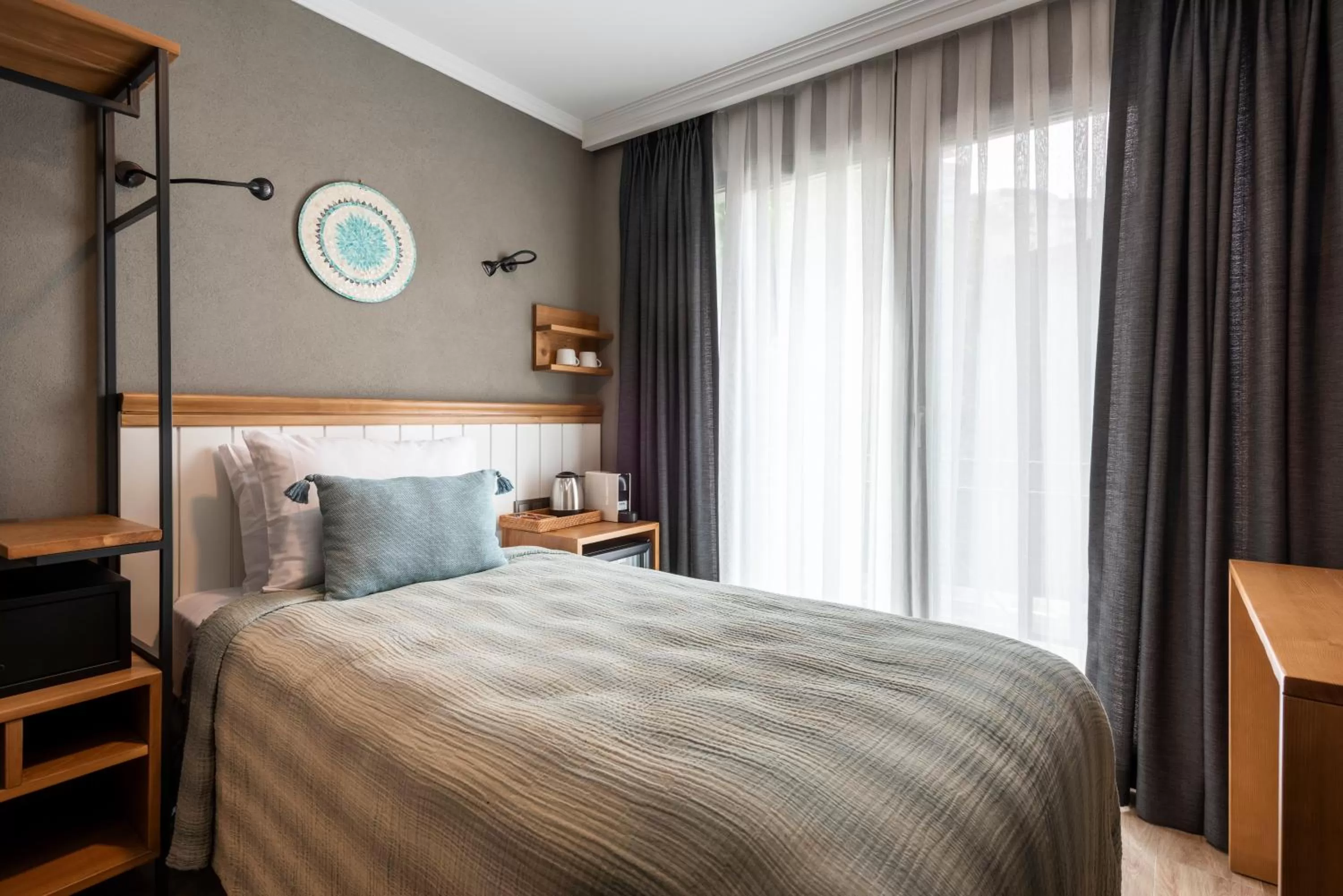 Bed in Istanbul Old City Colorful Houses Balat PETRION Hotel