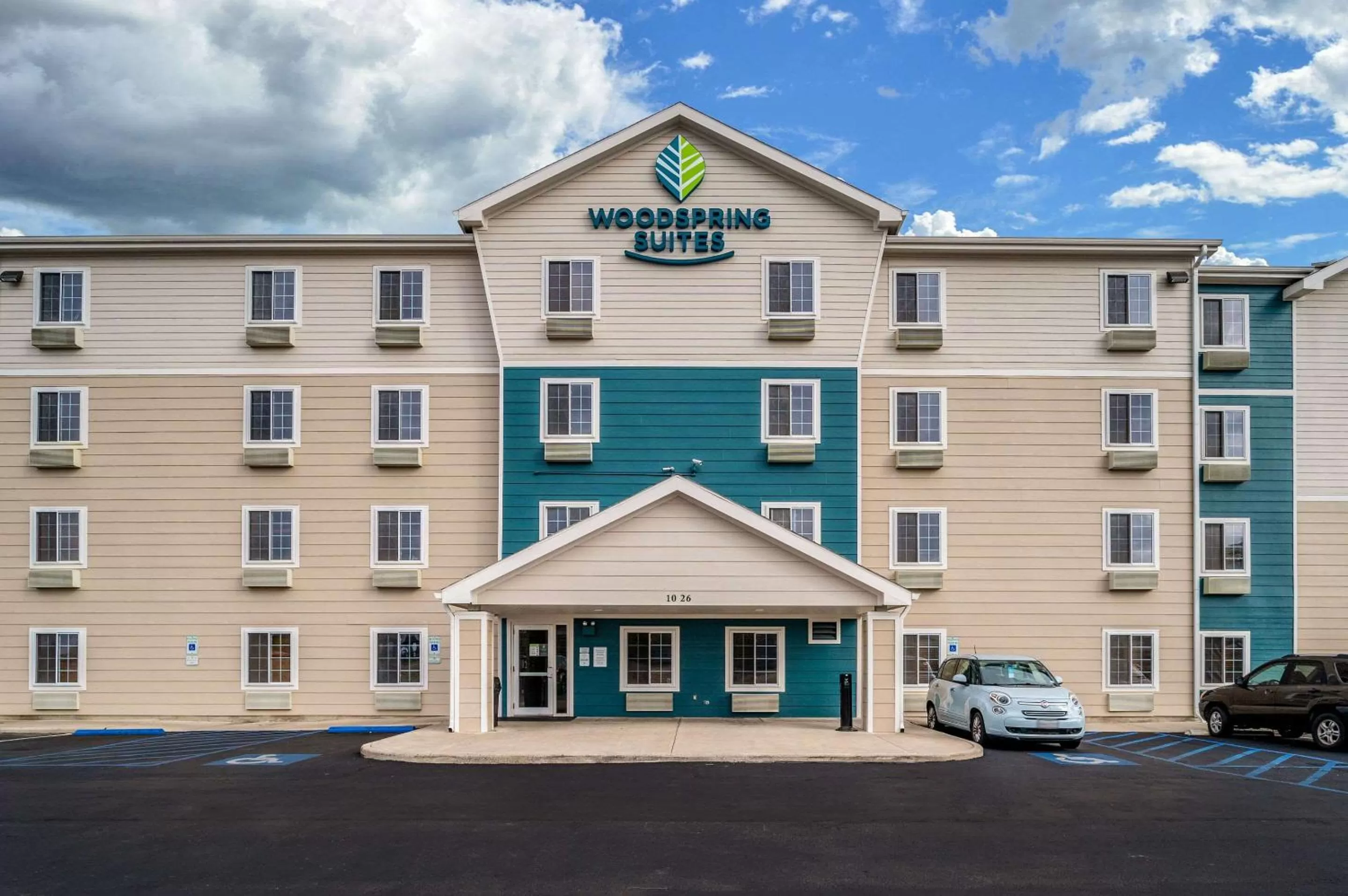 Property building in WoodSpring Suites Corpus Christi