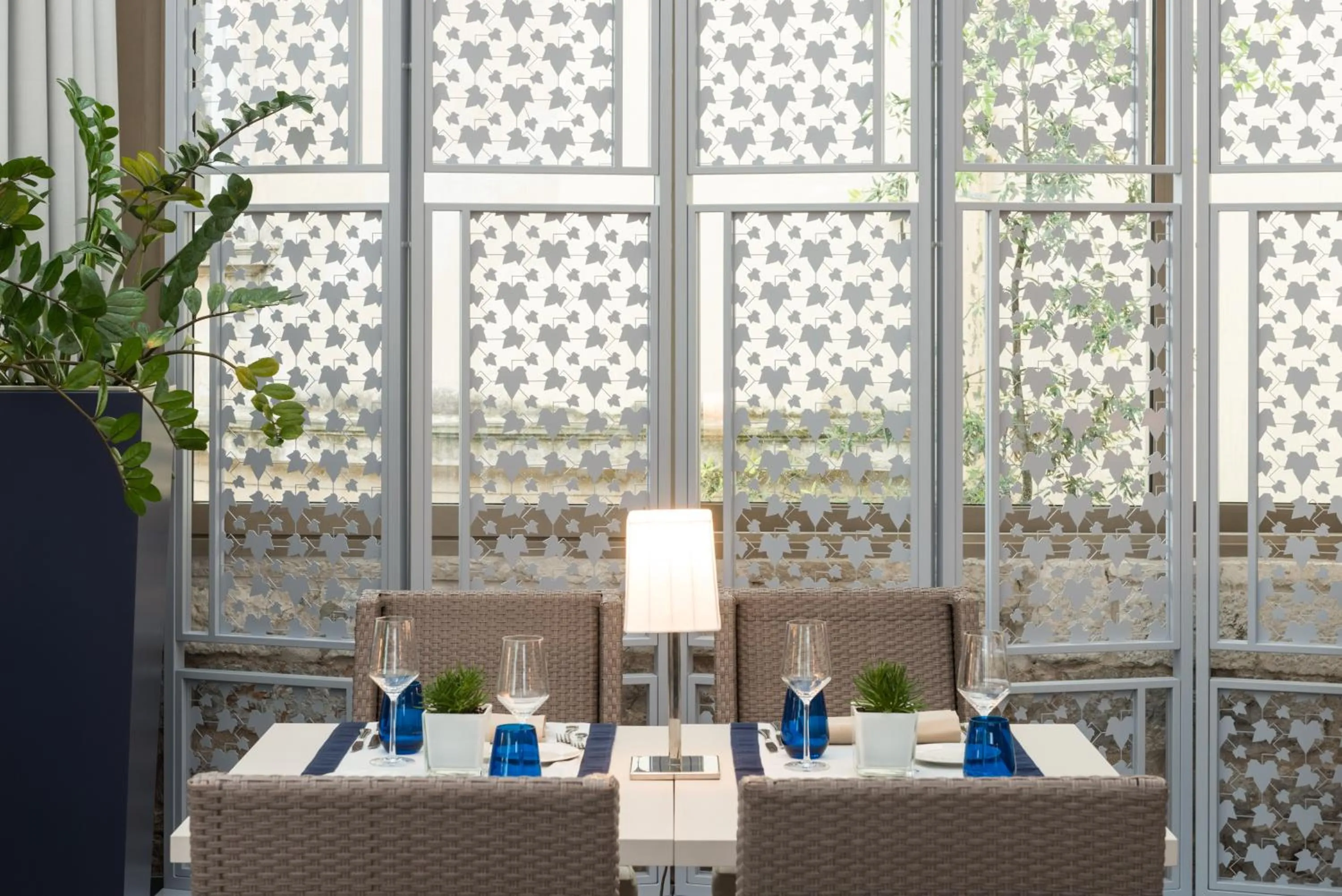 Restaurant/places to eat in Bastion Heritage Hotel