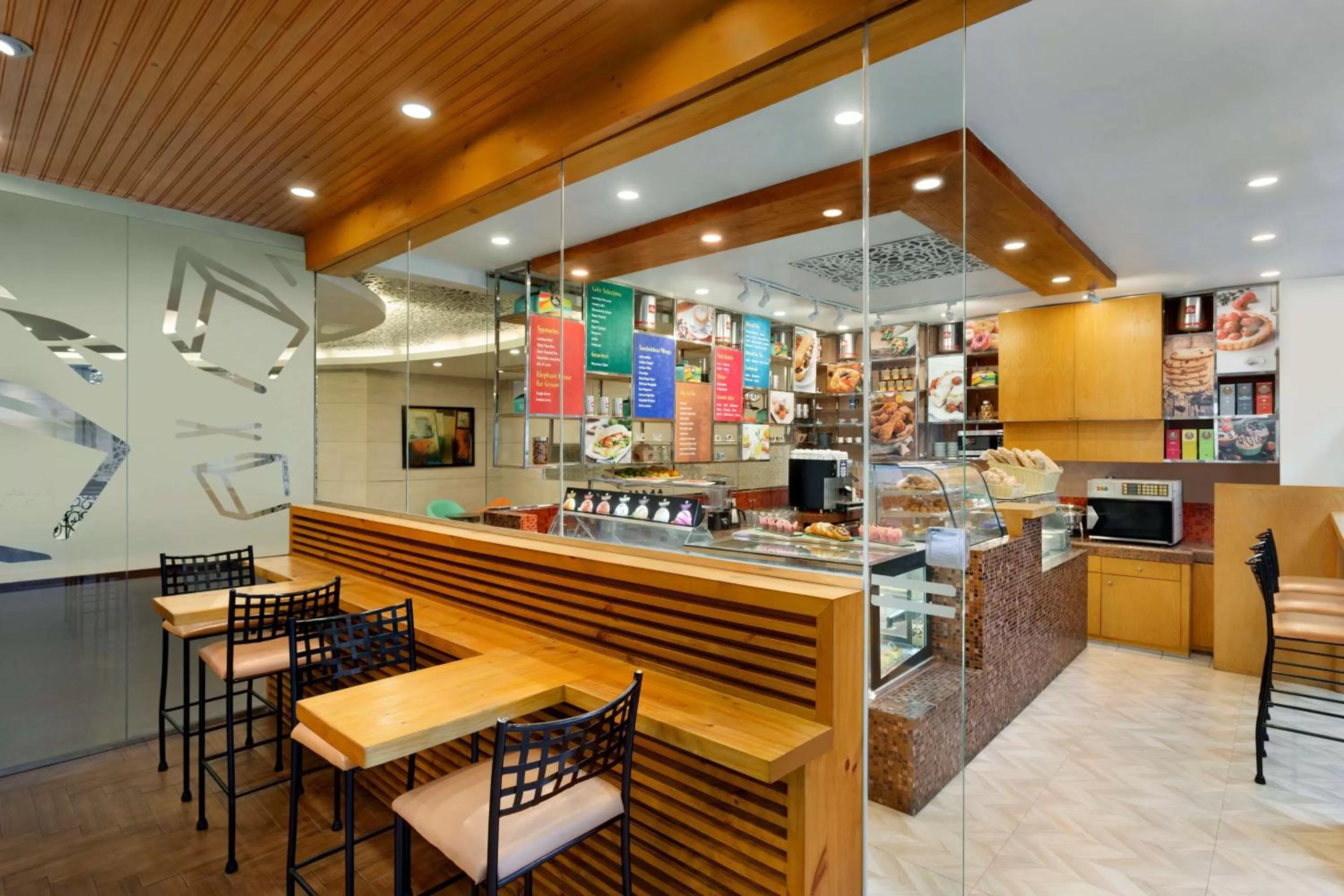 Restaurant/places to eat in Jen Maldives Male by Shangri-La