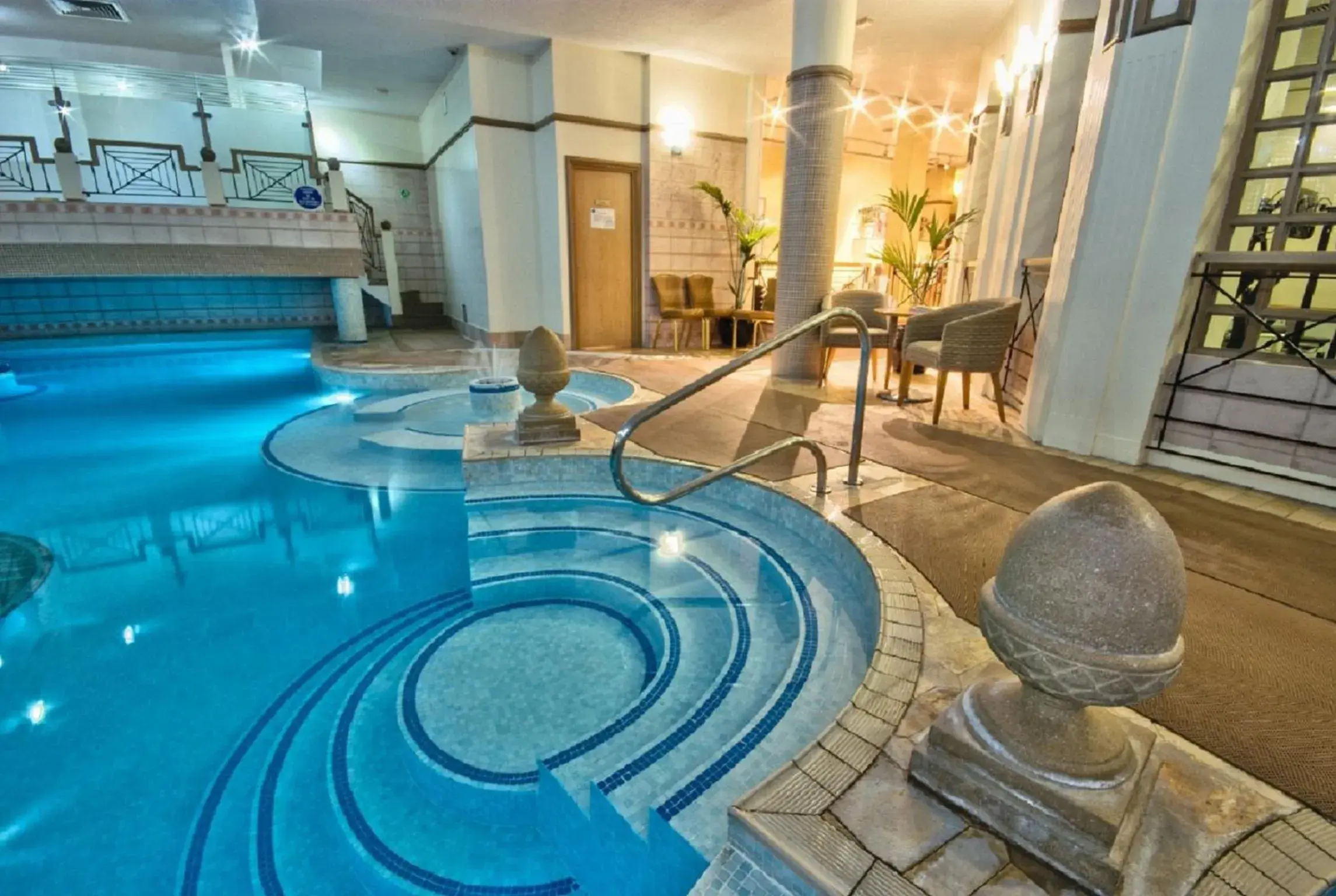 Area and facilities, Swimming Pool in Beaufort House - Knightsbridge