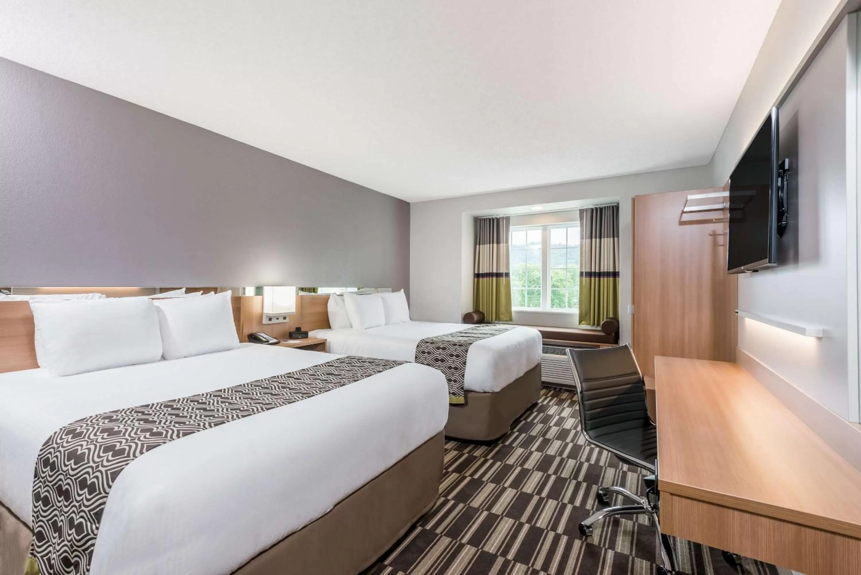 Photo of the whole room, Bed in Microtel Inn & Suites by Wyndham New Martinsville