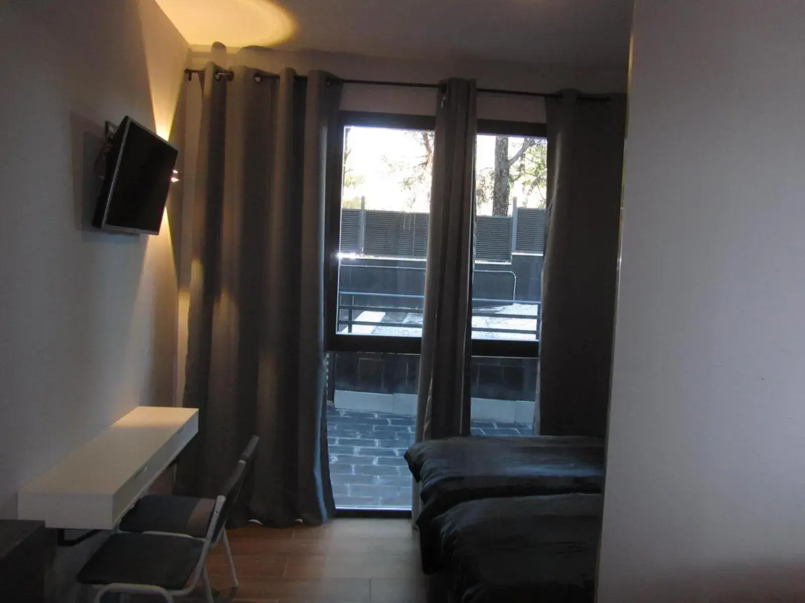 Twin Room in H La Cabaña Twin Room in H La Cabaña