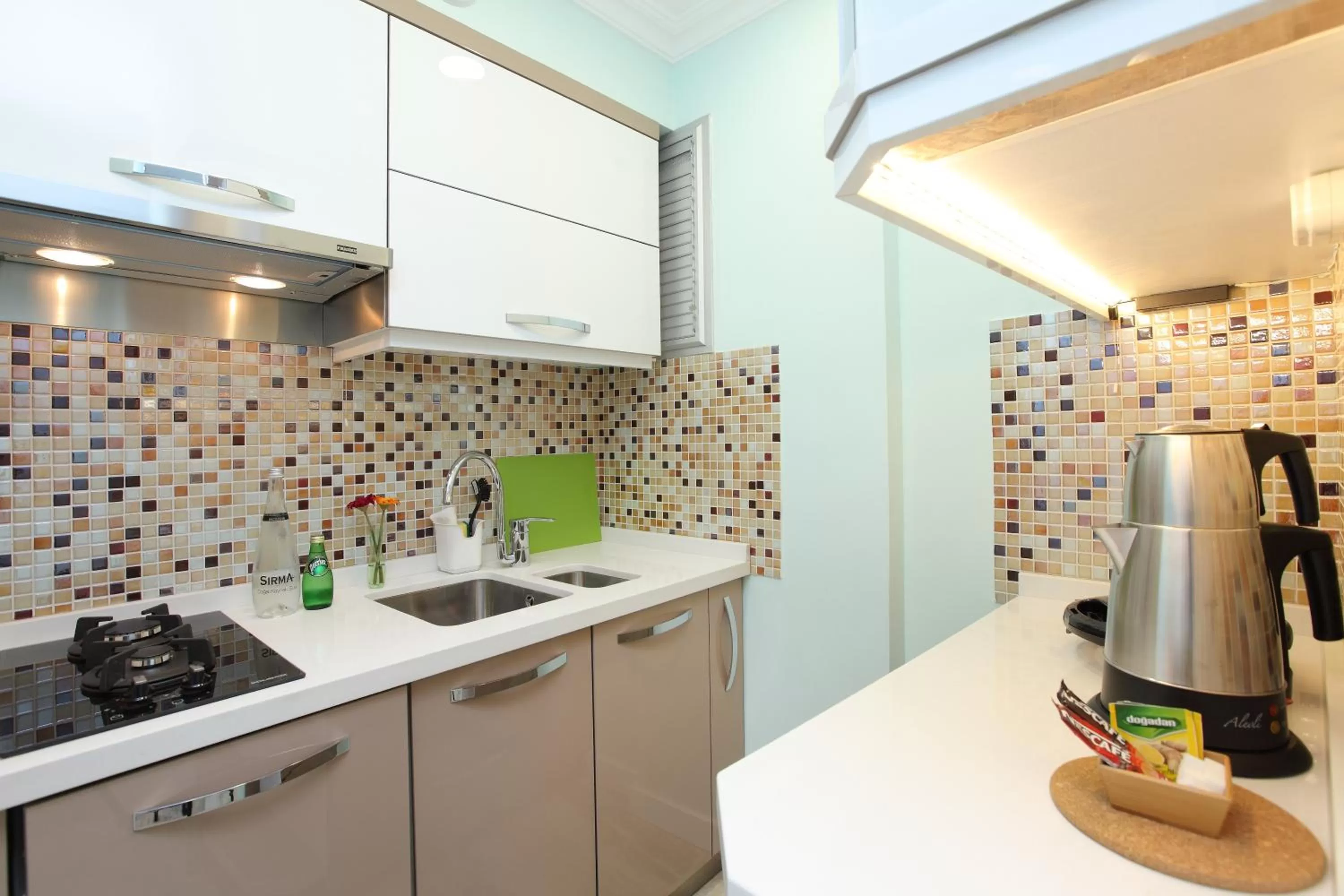 Coffee/tea facilities in Lir Residence Suites LONG STAY