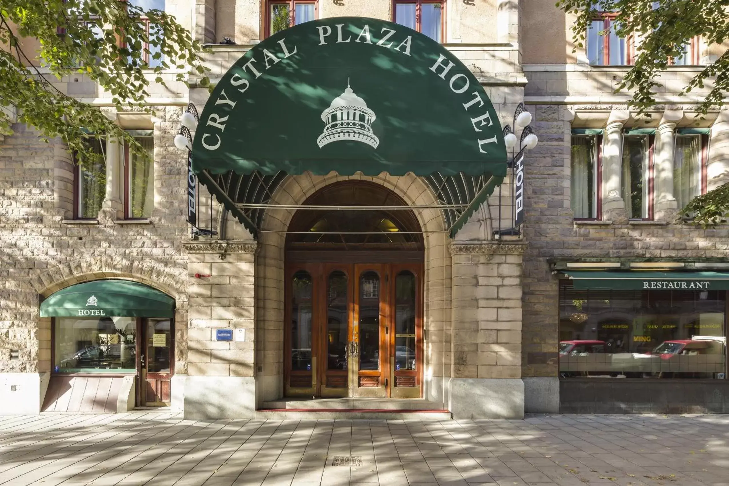 Facade/entrance in Crystal Plaza Hotel