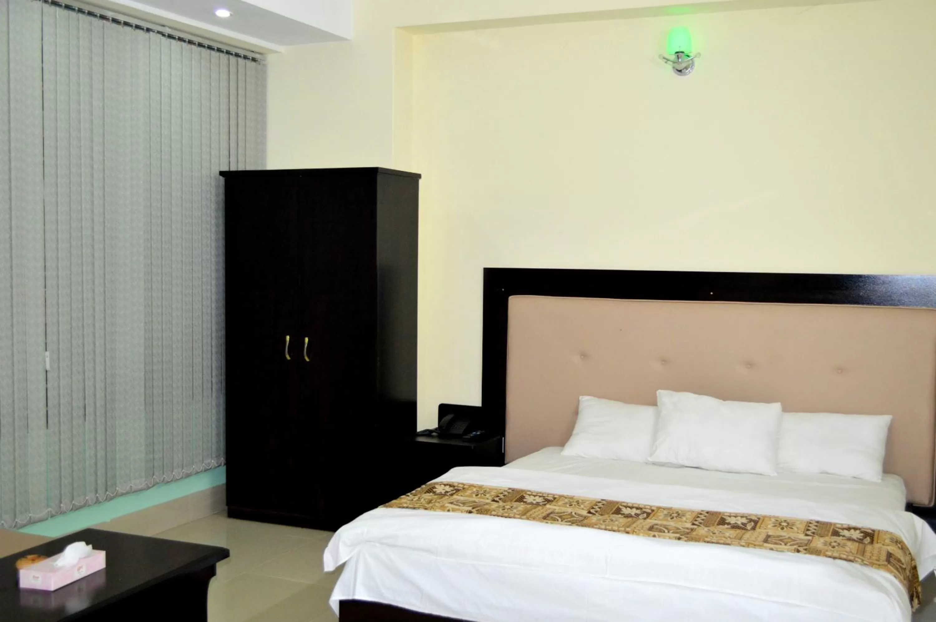 Bed in Grand Surma Hotel