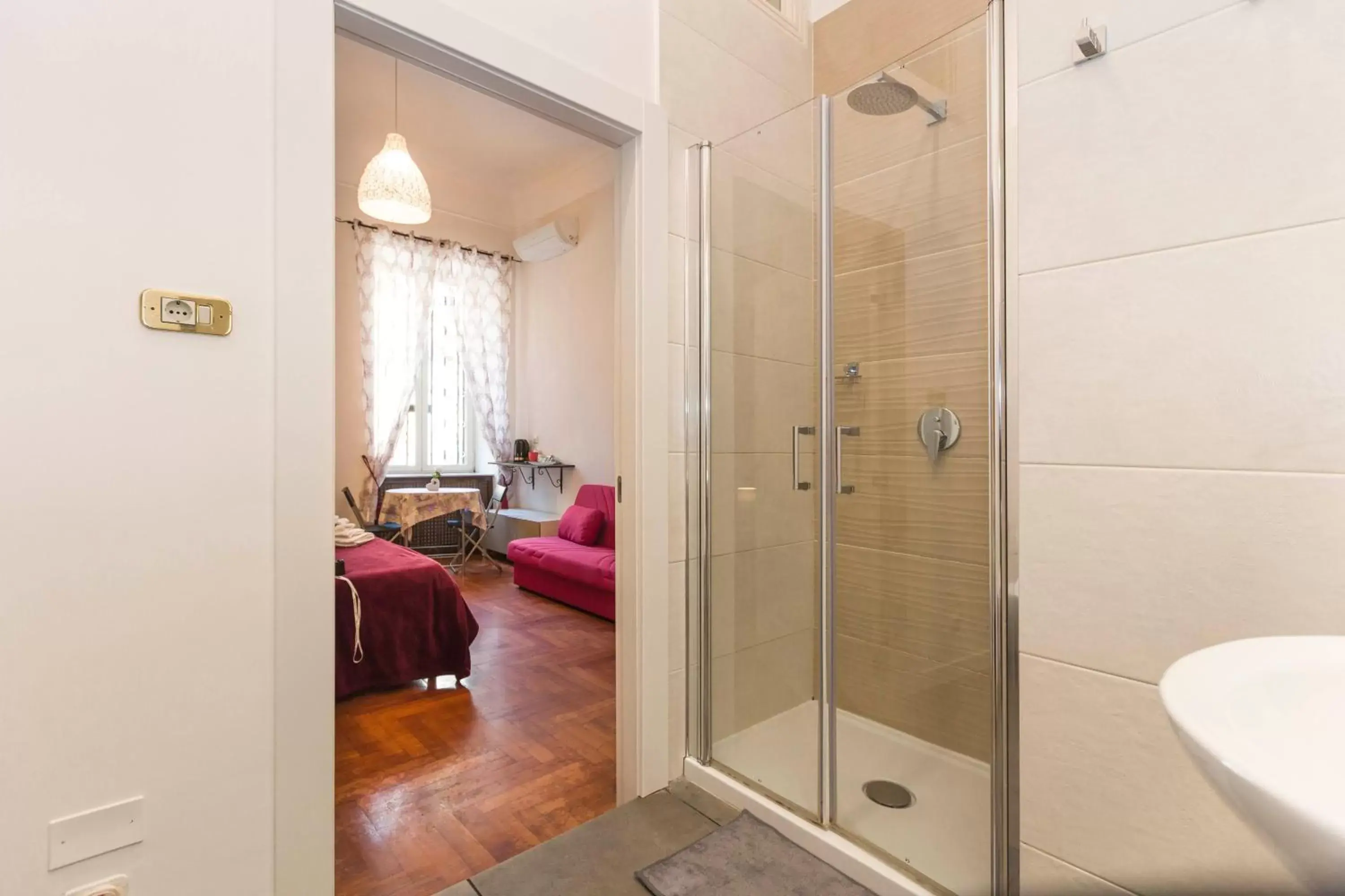 Shower, Bathroom in La Casa Del Sole A Mergellina