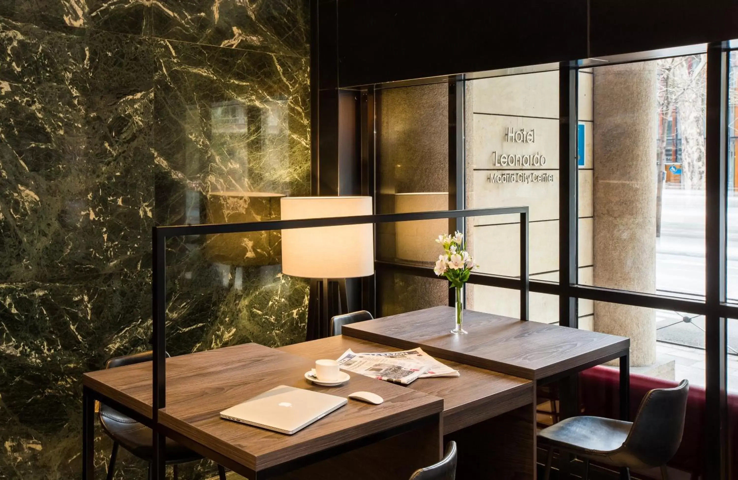 Business facilities, Restaurant/Places to Eat in Leonardo Hotel Madrid City Center