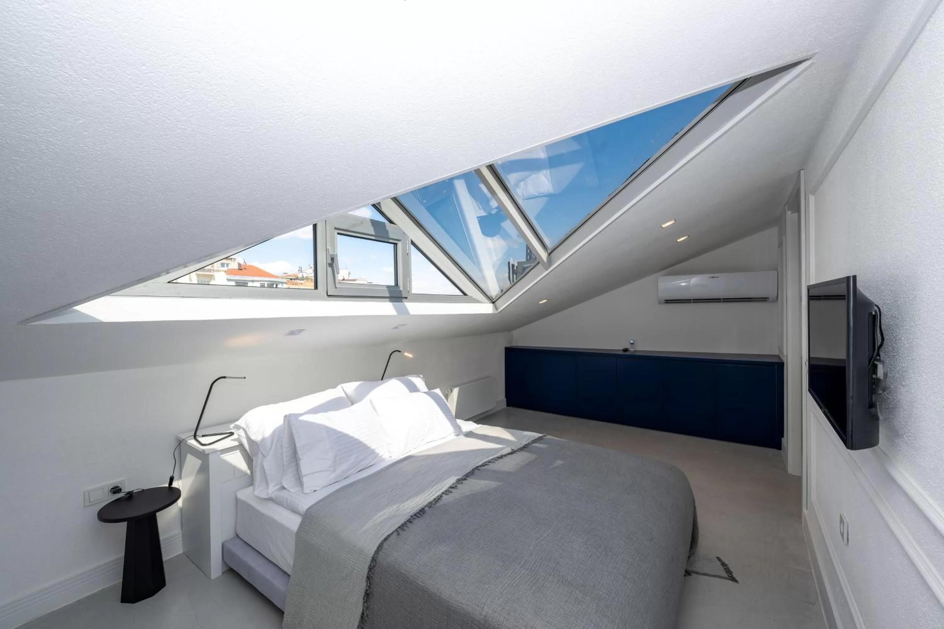 Bedroom, Bed in Juno Hotel Taksim