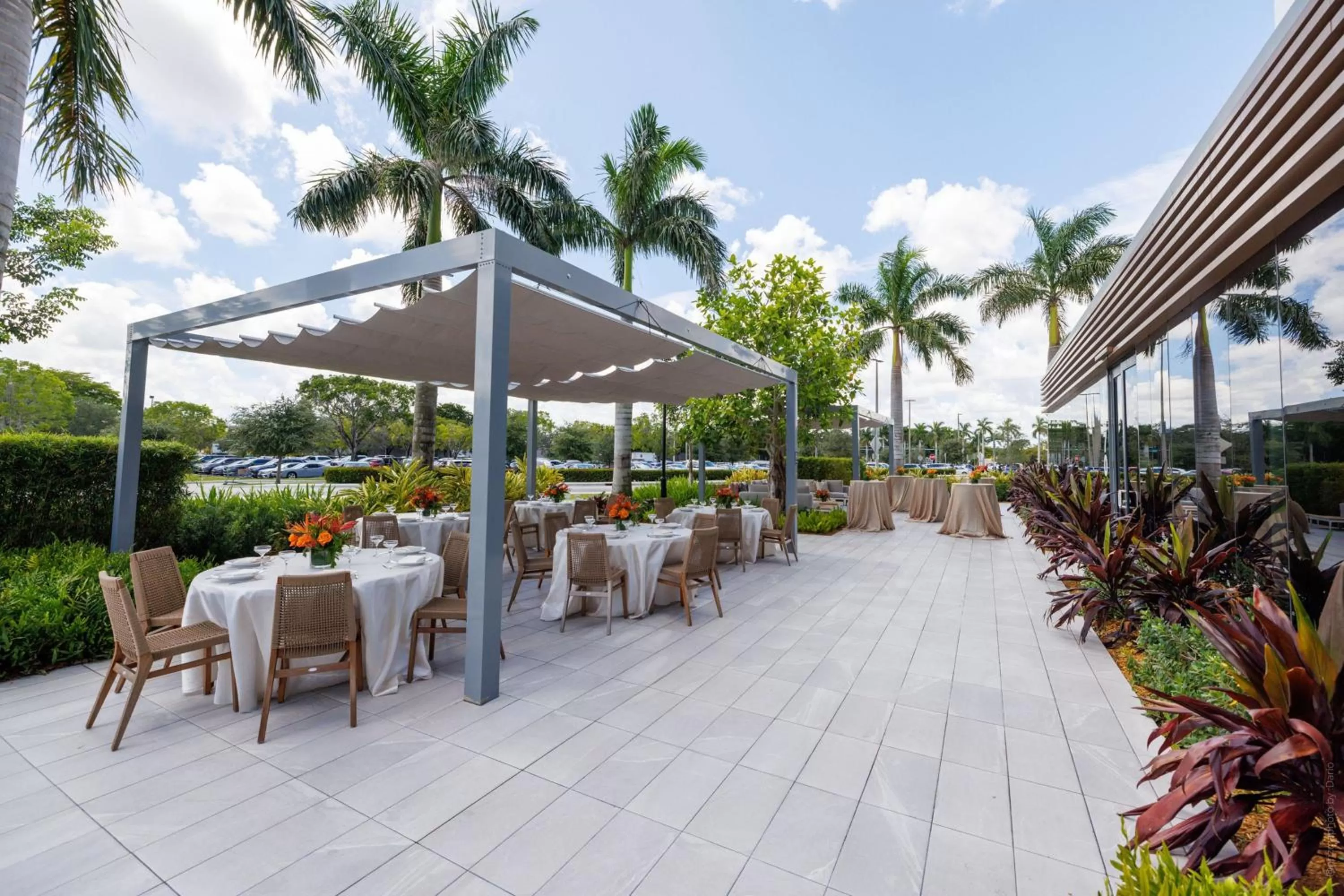 Lobby or reception in AC Hotel by Marriott Fort Lauderdale Sawgrass Mills Sunrise