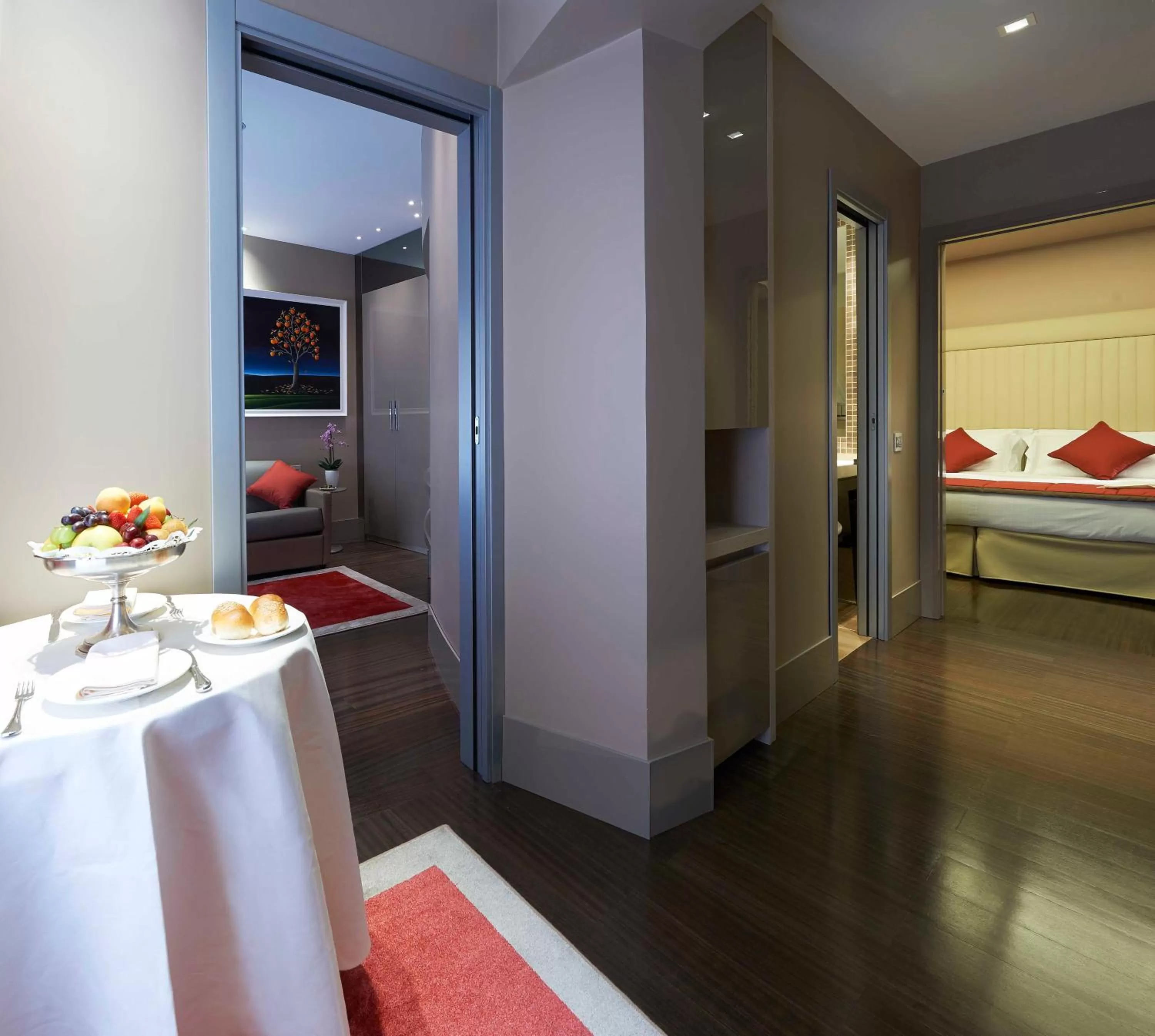 Photo of the whole room, Bed in Harry's Bar Trevi Hotel & Restaurant