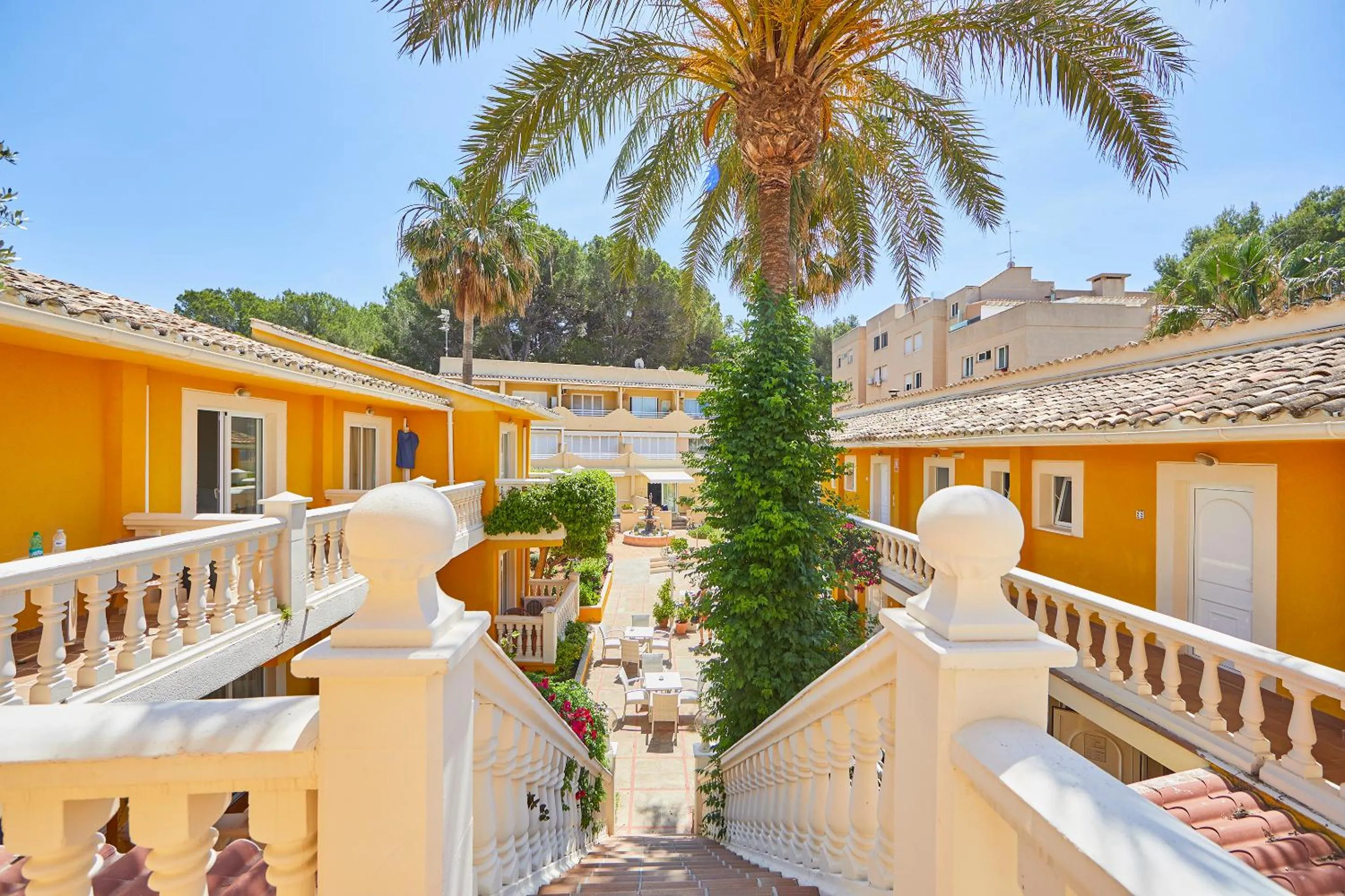 Property building in Hotel Cupidor