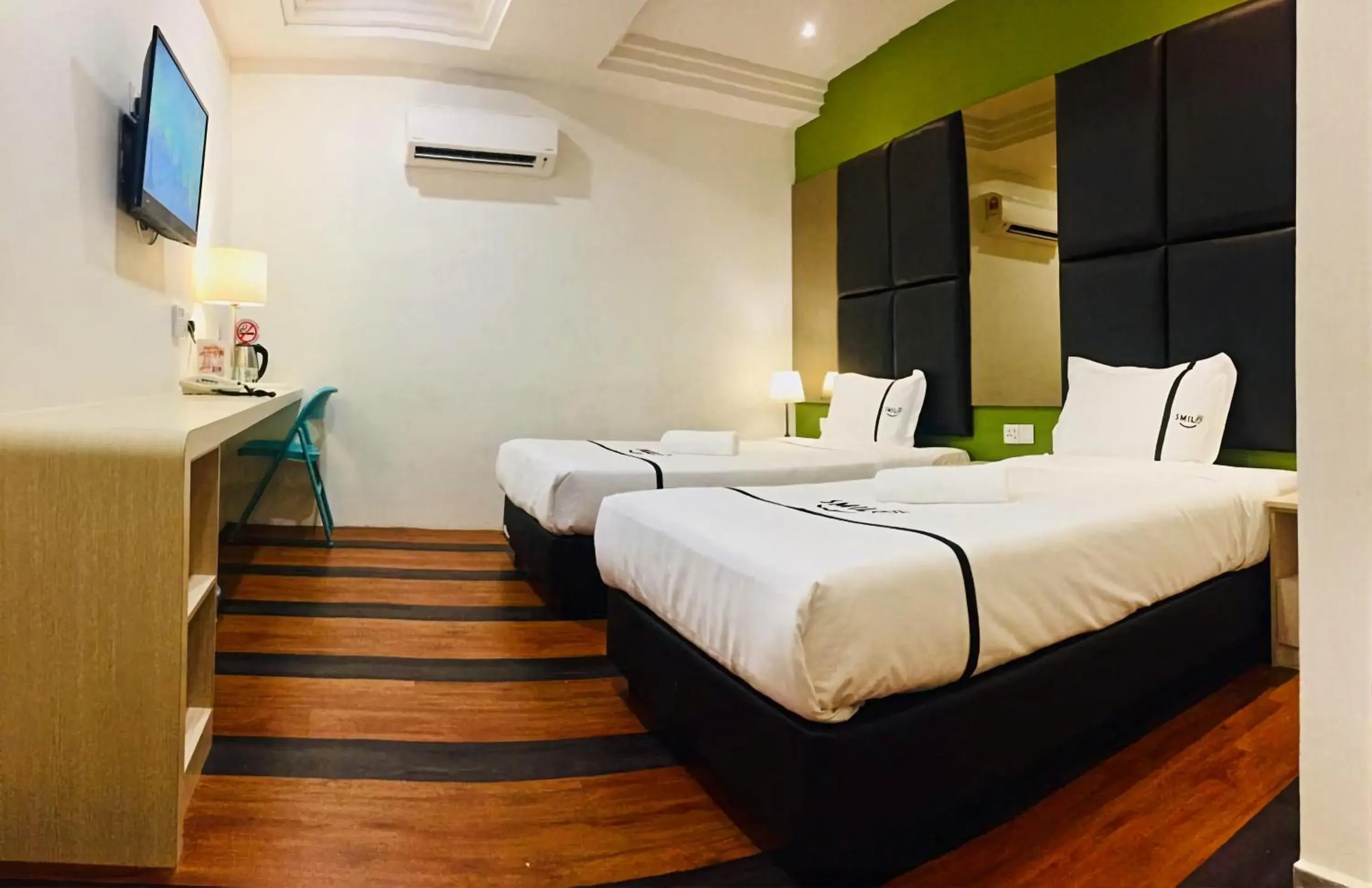 Bed in Seeds Hotel Ampang Point