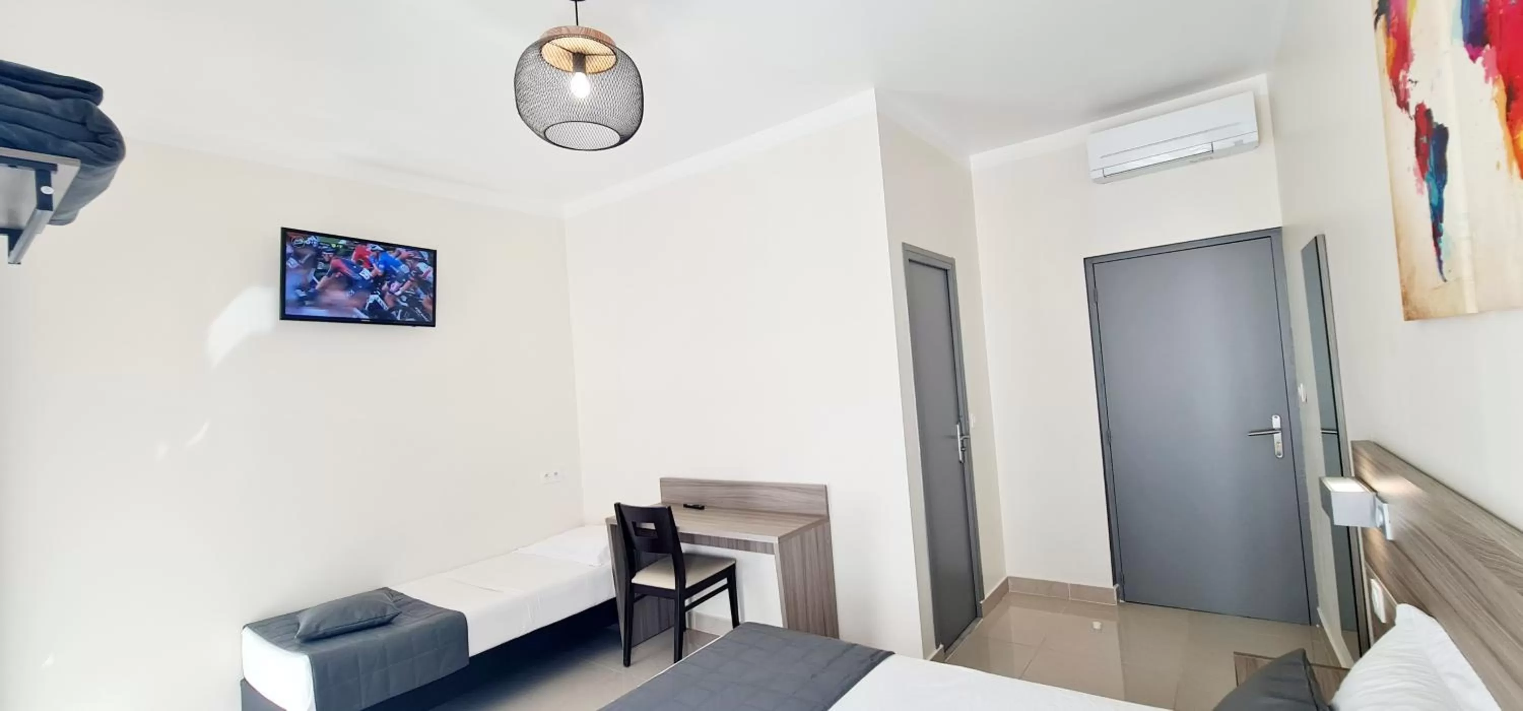 Photo of the whole room, Bed in ESPERANCE HOTEL