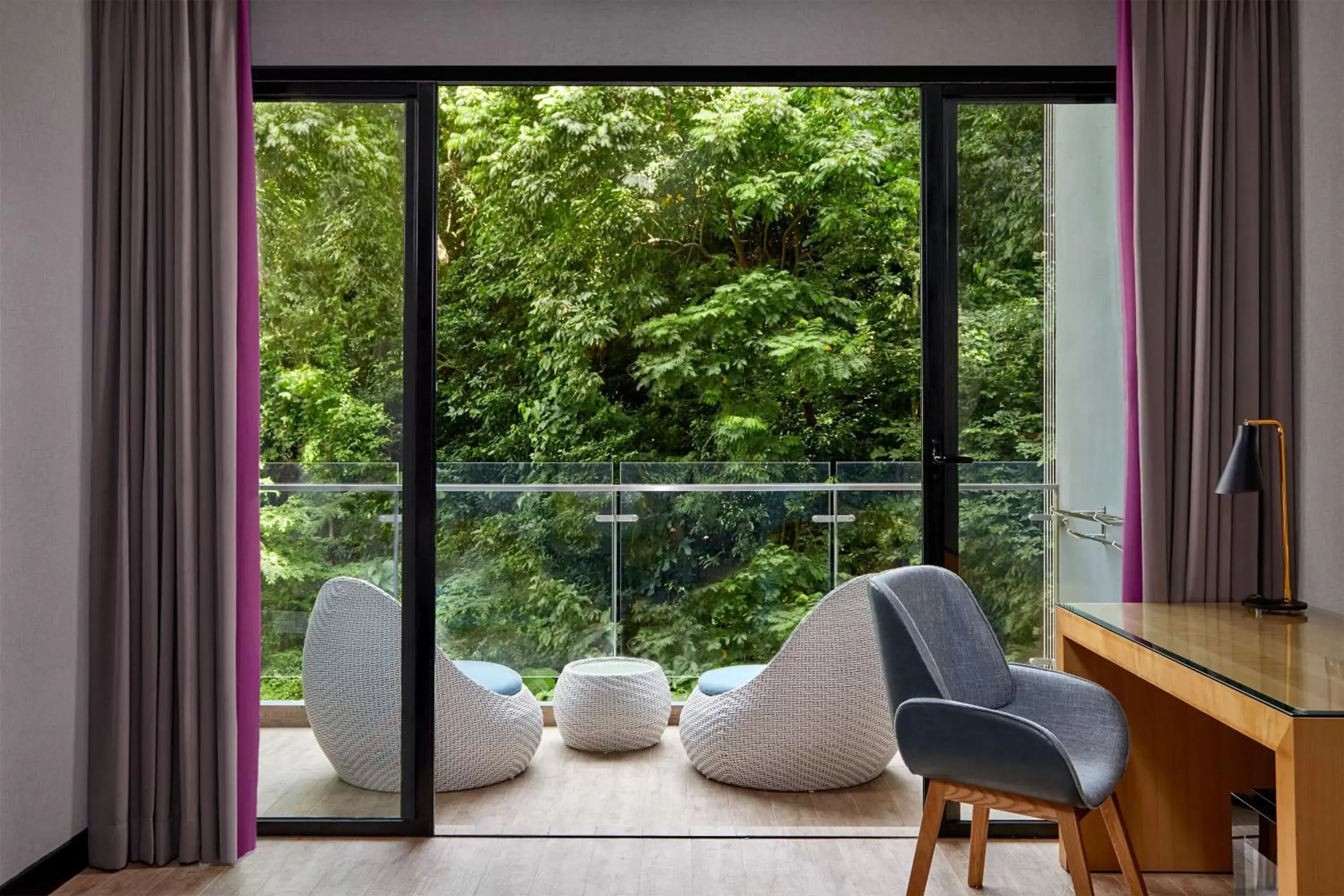 Photo of the whole room, Seating Area in Aloft Langkawi Pantai Tengah