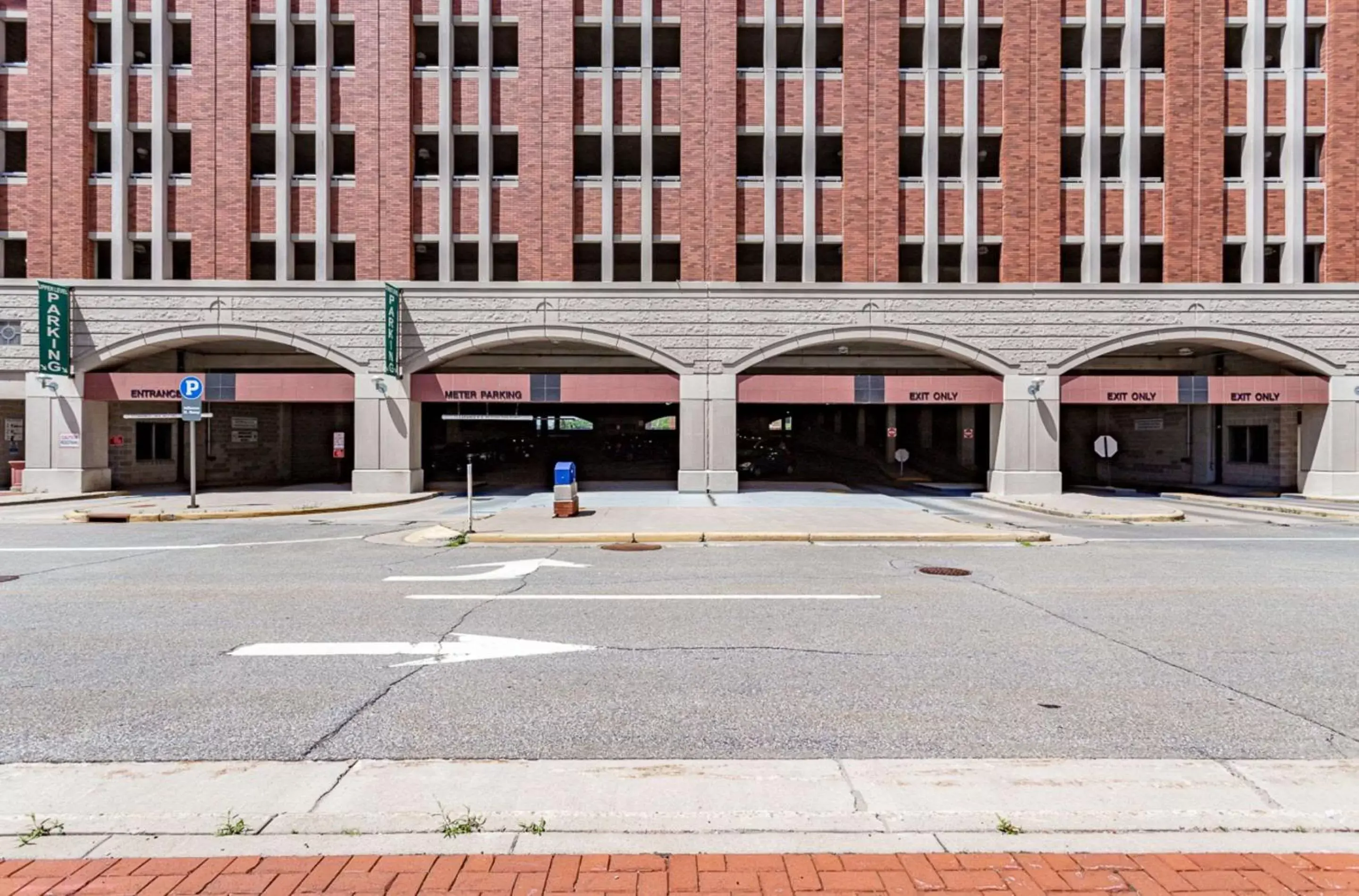 Property Building in Jefferson Street Inn, a Member of Radisson Individuals